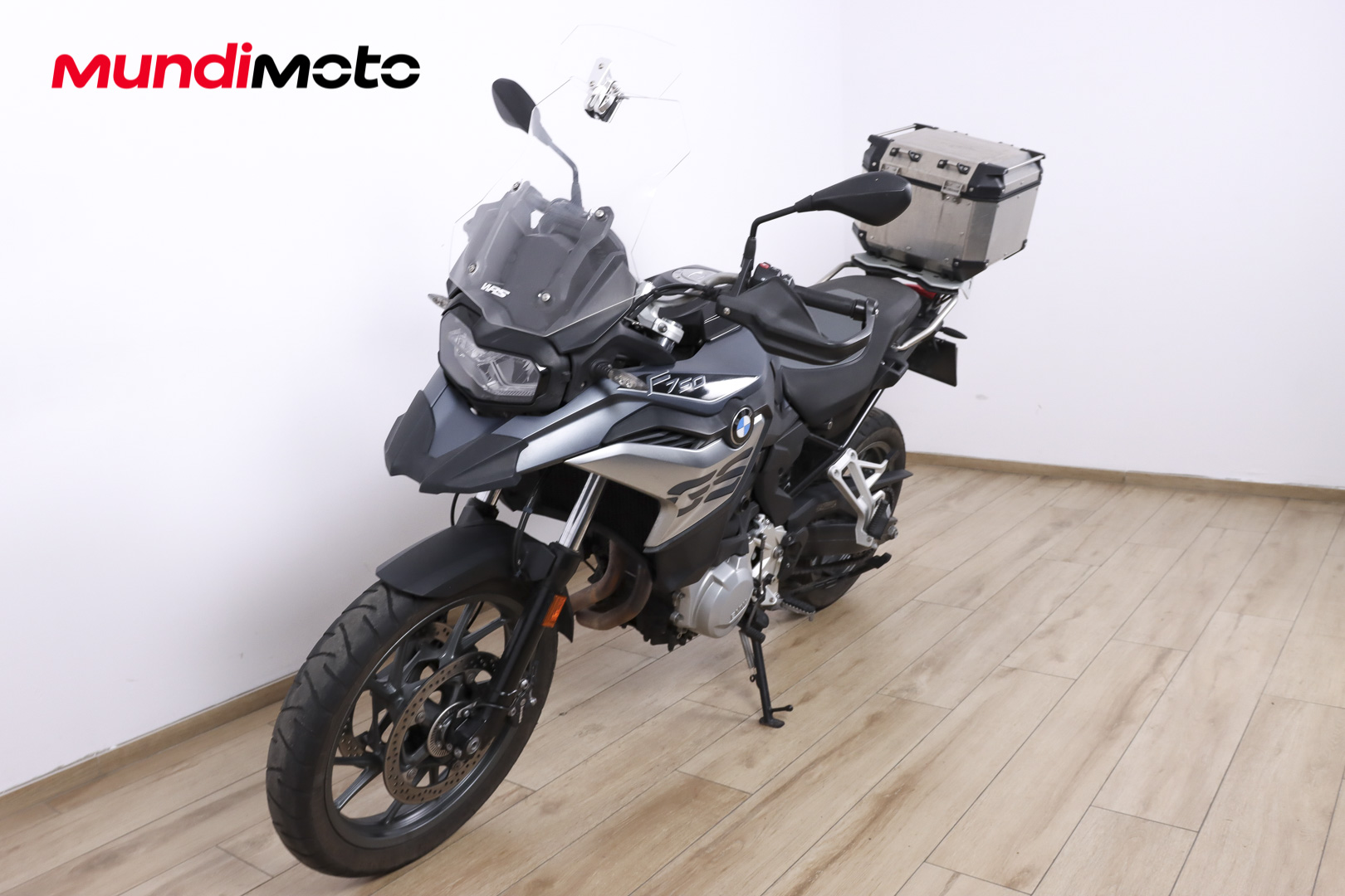 BMW F 750 GSBMW9 BMW F 750 GSBMW9