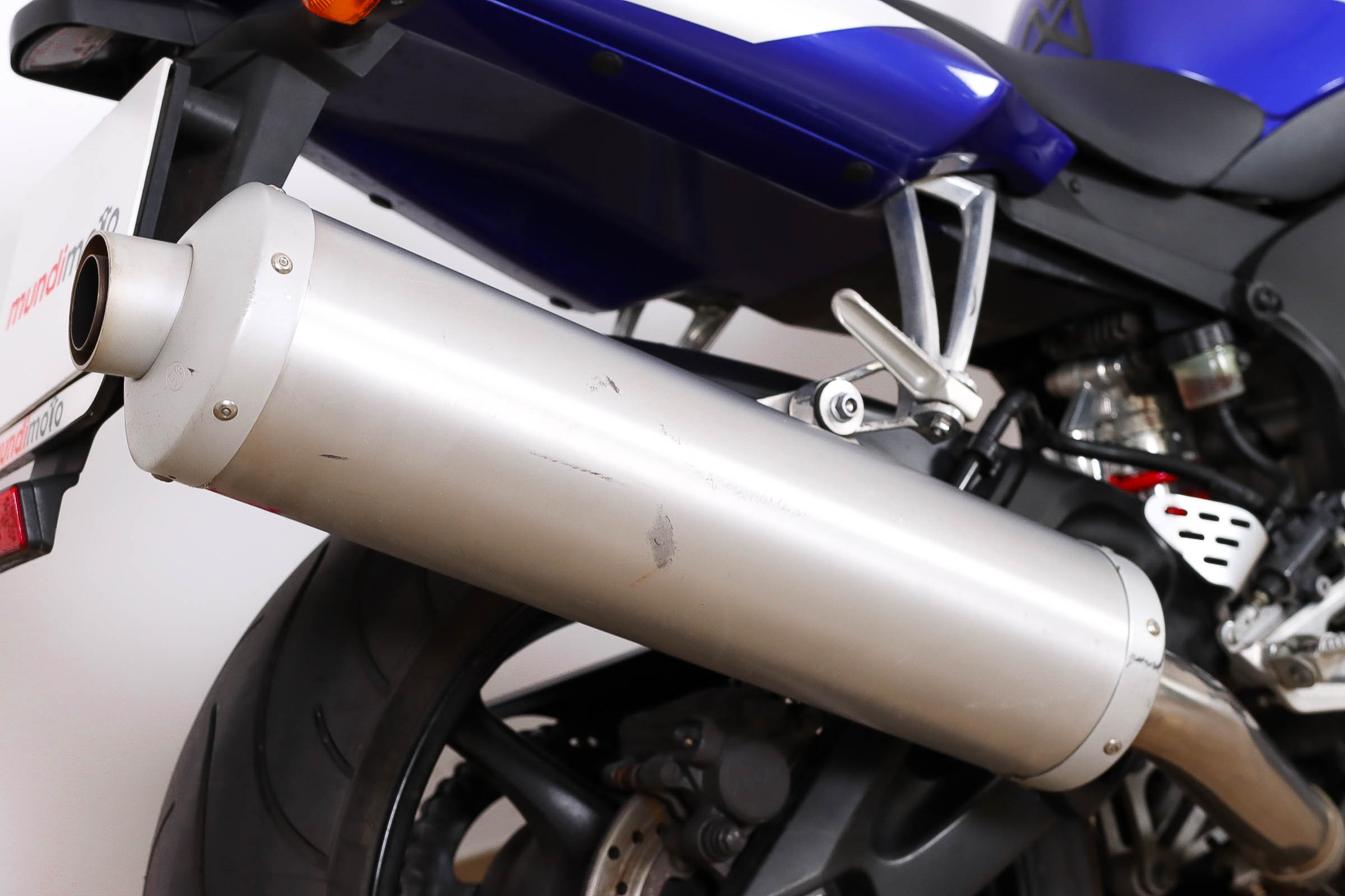 YAMAHA YZF R6YAMAHA4 YAMAHA YZF R6YAMAHA4