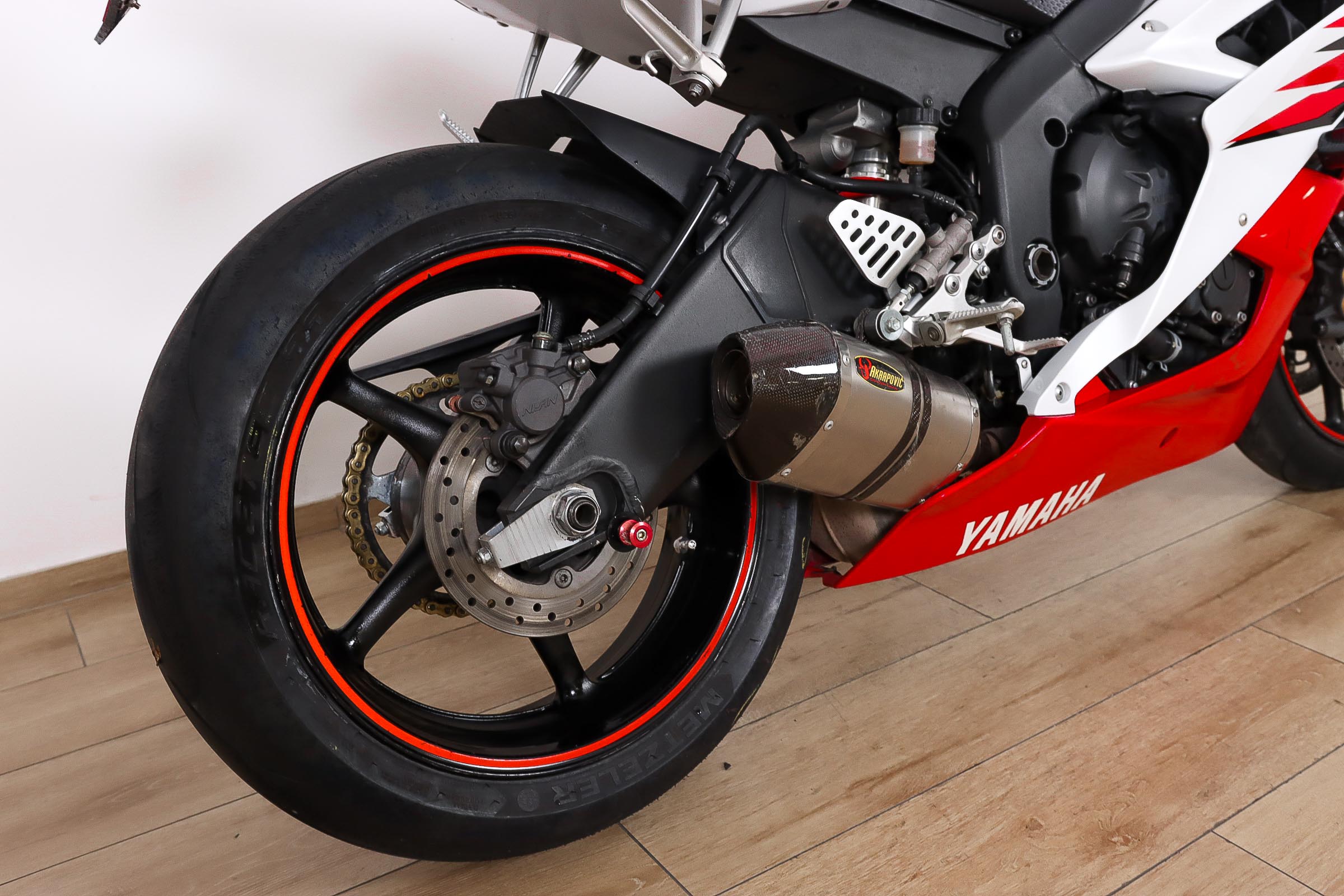 YAMAHA YZF R6YAMAHA4 YAMAHA YZF R6YAMAHA4