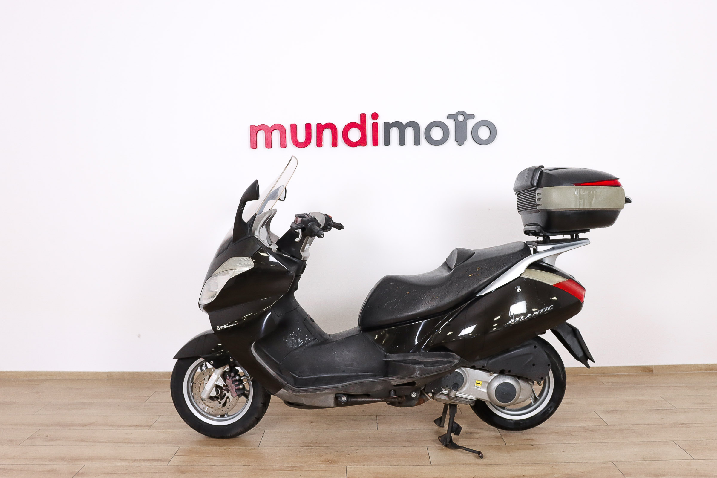 APRILIA ATLANTIC 125APRILIA5 APRILIA ATLANTIC 125APRILIA5