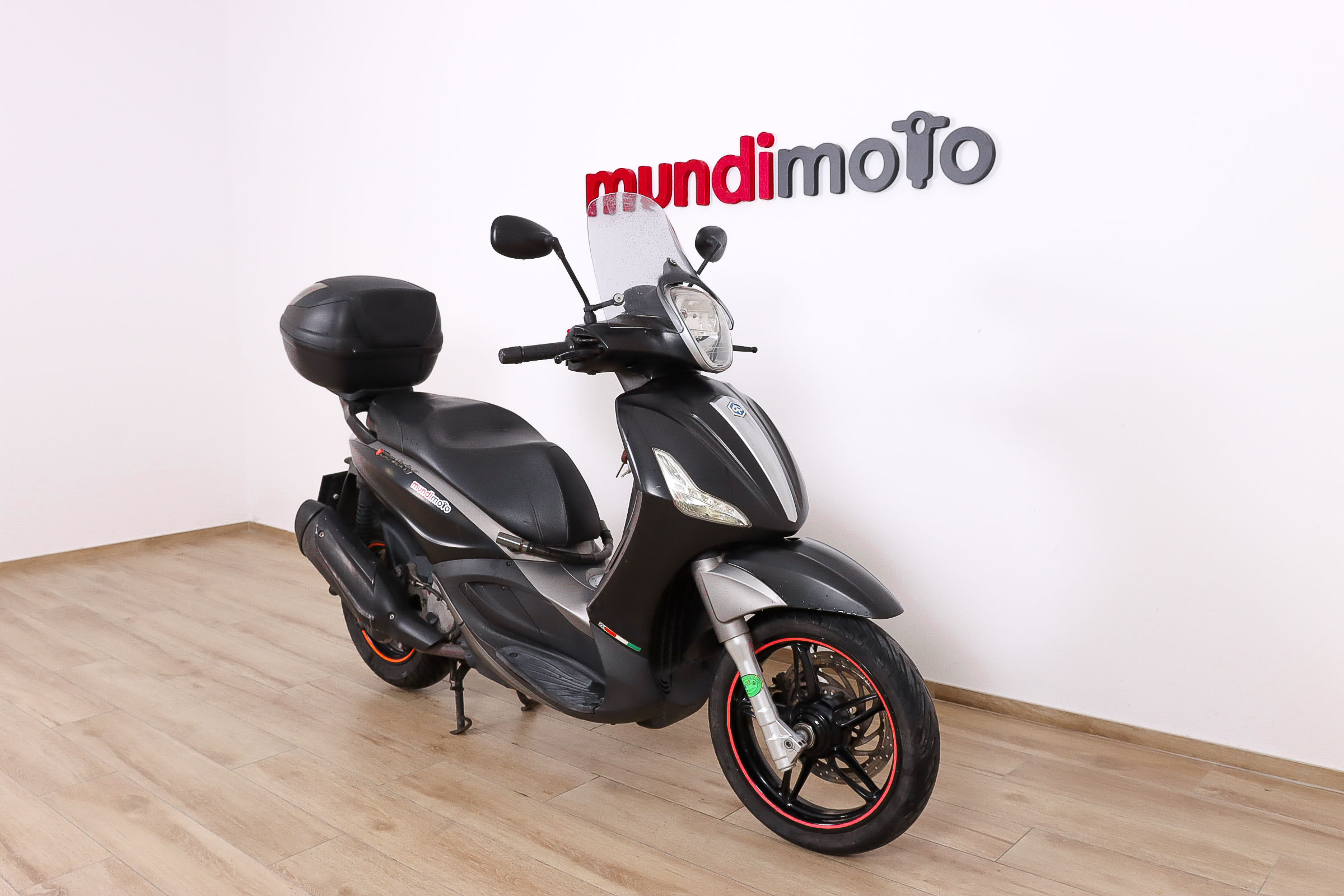 PIAGGIO beverly Sport Touring 350 ie promoPIAGGIO1 PIAGGIO beverly Sport Touring 350 ie promoPIAGGIO1