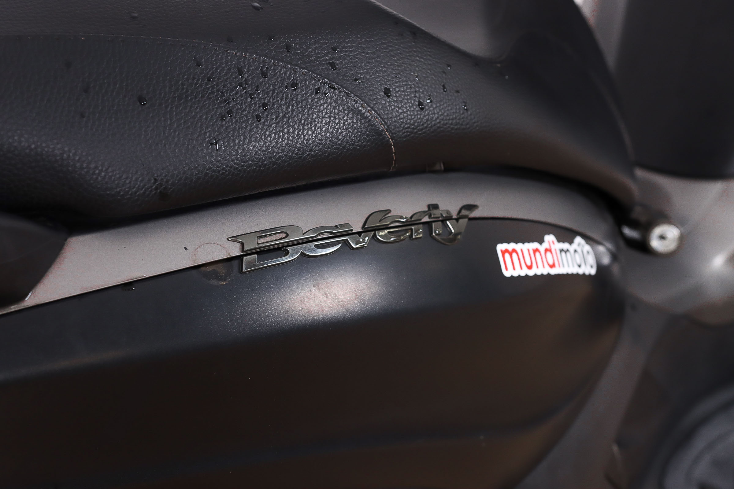 PIAGGIO beverly Sport Touring 350 ie promoPIAGGIO4 PIAGGIO beverly Sport Touring 350 ie promoPIAGGIO4