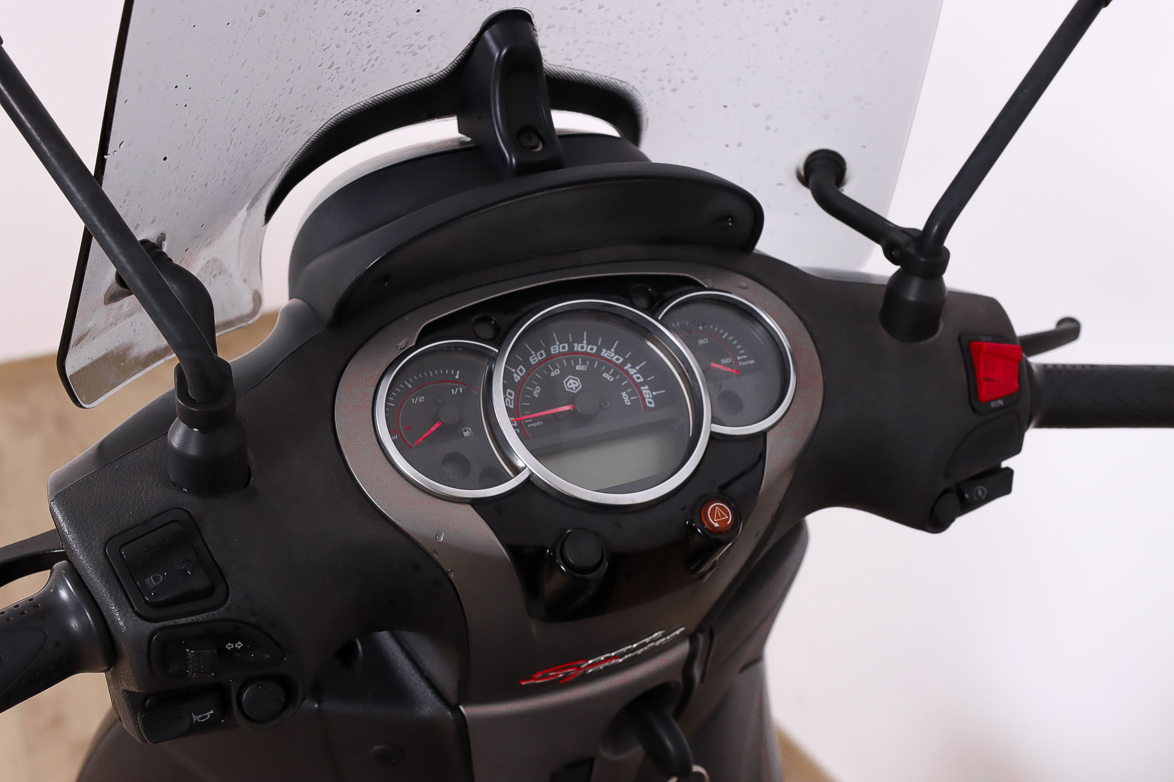 PIAGGIO beverly Sport Touring 350 ie promoPIAGGIO10 PIAGGIO beverly Sport Touring 350 ie promoPIAGGIO10