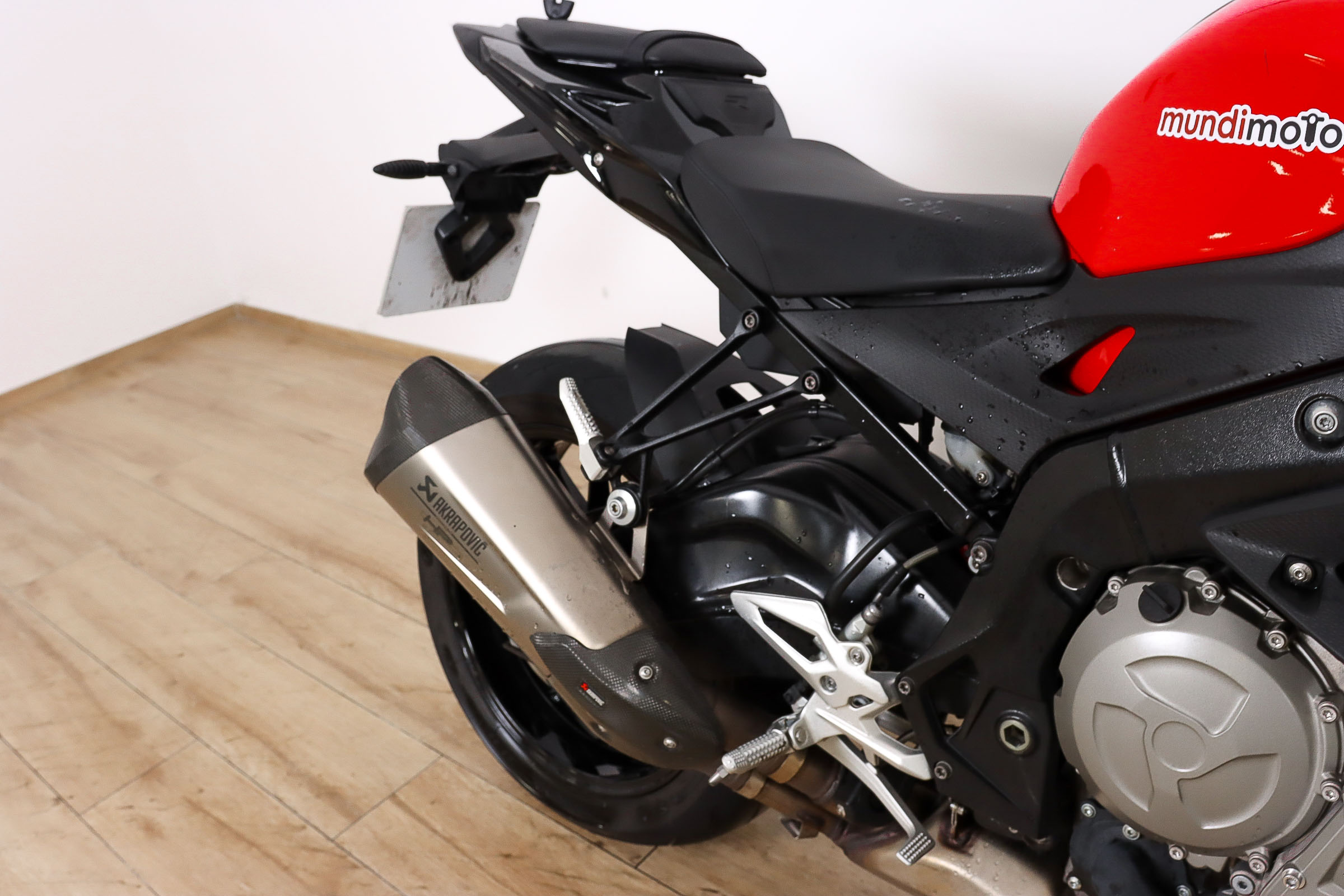 BMW S 1000 RBMW4 BMW S 1000 RBMW4