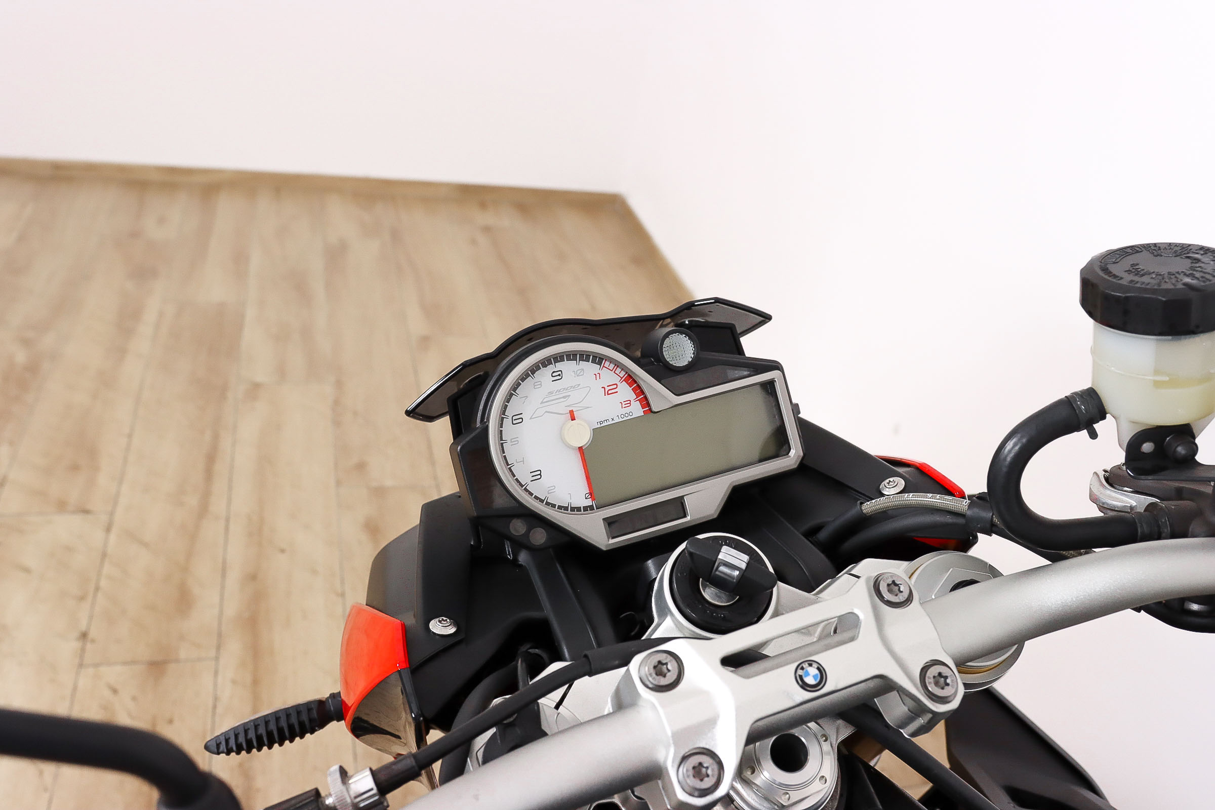 BMW S 1000 RBMW13 BMW S 1000 RBMW13