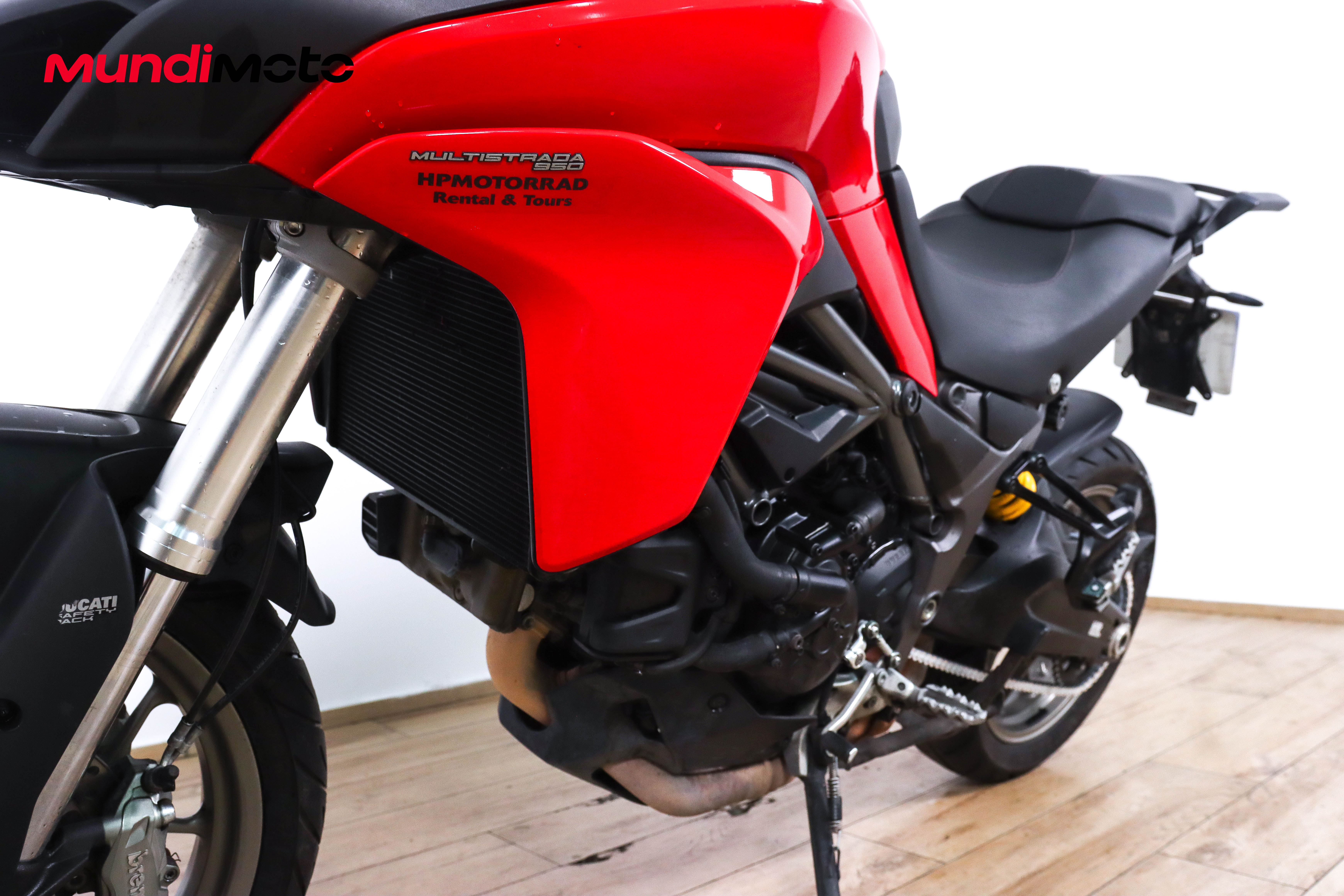 DUCATI MULTISTRADA 950DUCATI8 DUCATI MULTISTRADA 950DUCATI8