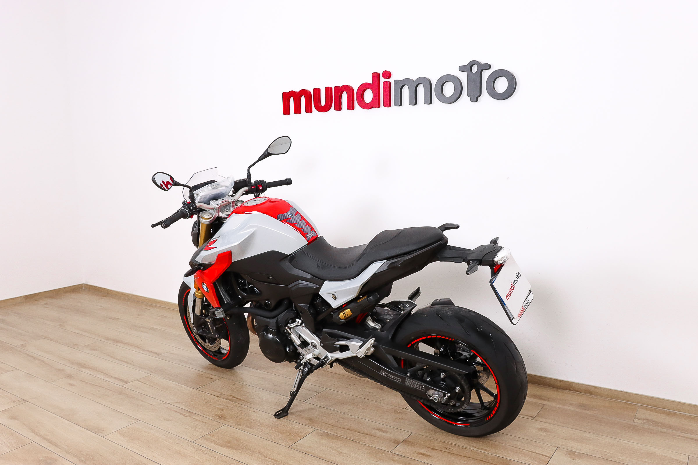 BMW F 900 RBMW7 BMW F 900 RBMW7