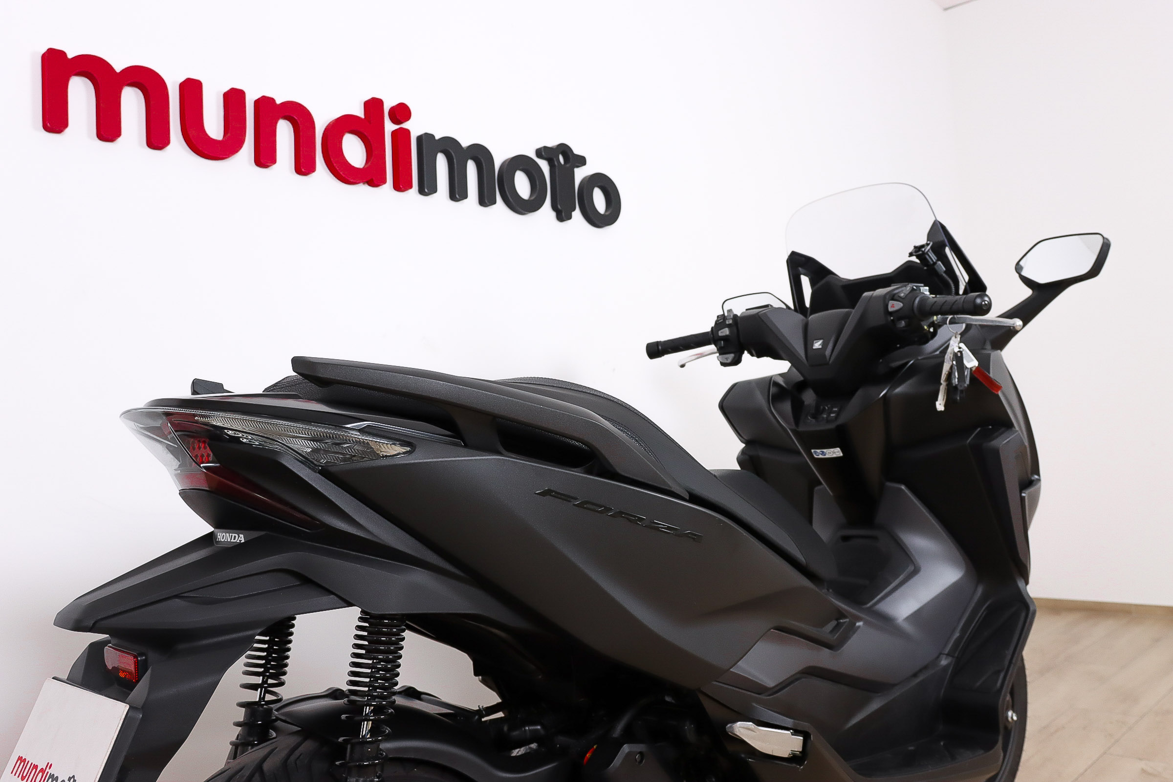 HONDA Forza 125HONDA4 HONDA Forza 125HONDA4