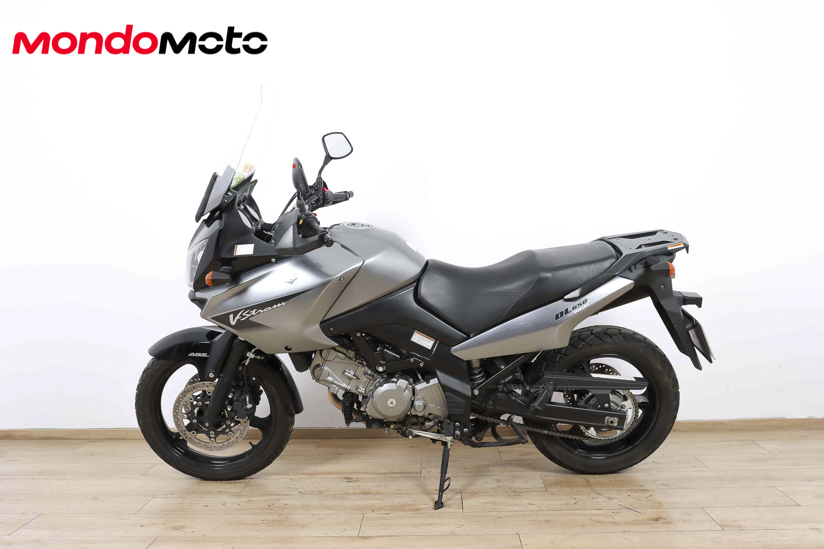 SUZUKI V-Strom 650SUZUKI5 SUZUKI V-Strom 650SUZUKI5