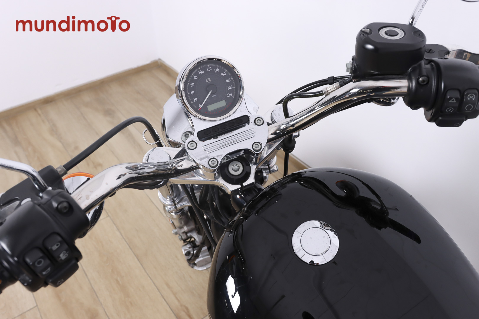 HARLEY DAVIDSON Sportster Superlow 1200THARLEY DAVIDSON10 HARLEY DAVIDSON Sportster Superlow 1200THARLEY DAVIDSON10
