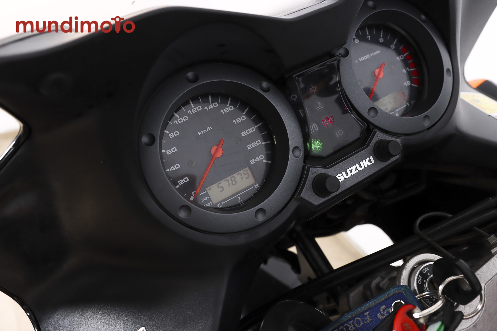SUZUKI V-Strom 1000SUZUKI11 SUZUKI V-Strom 1000SUZUKI11