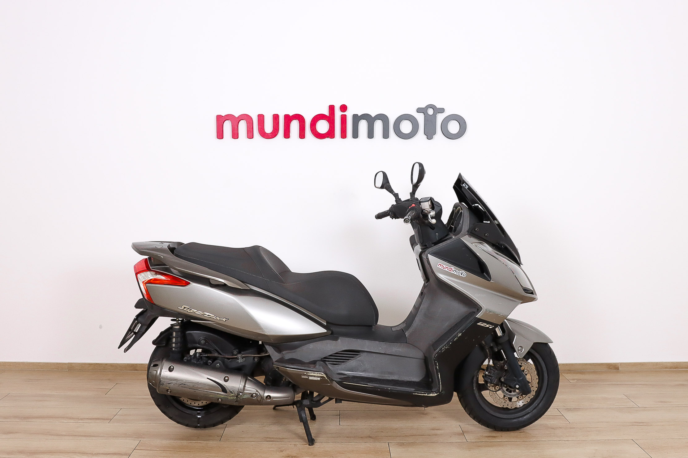 KYMCO Super Dink 125iKYMCO1 KYMCO Super Dink 125iKYMCO1