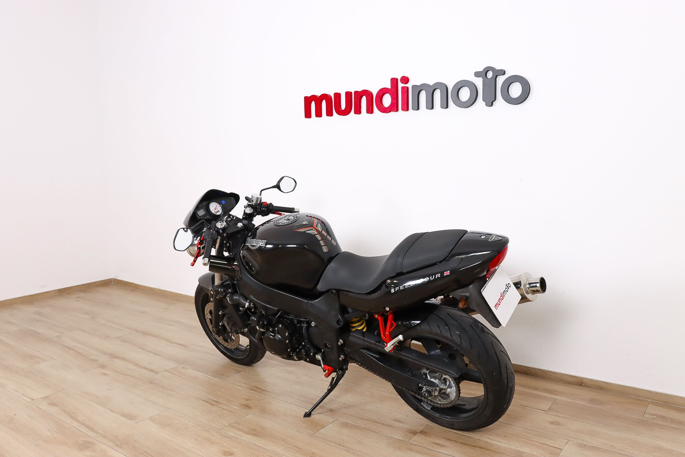 TRIUMPH SPEED FourTRIUMPH7 TRIUMPH SPEED FourTRIUMPH7