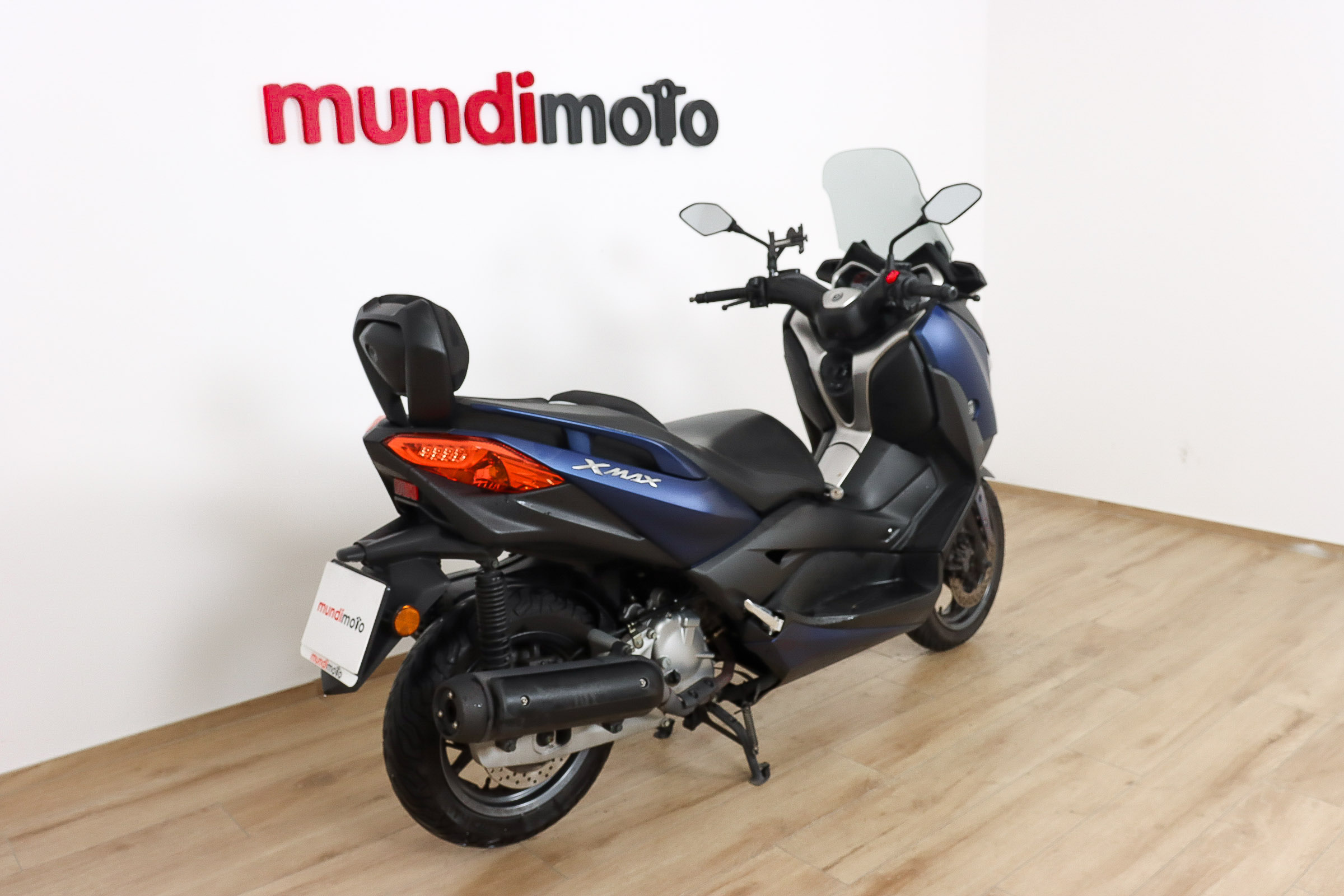 YAMAHA X-MAX 125YAMAHA1 YAMAHA X-MAX 125YAMAHA1