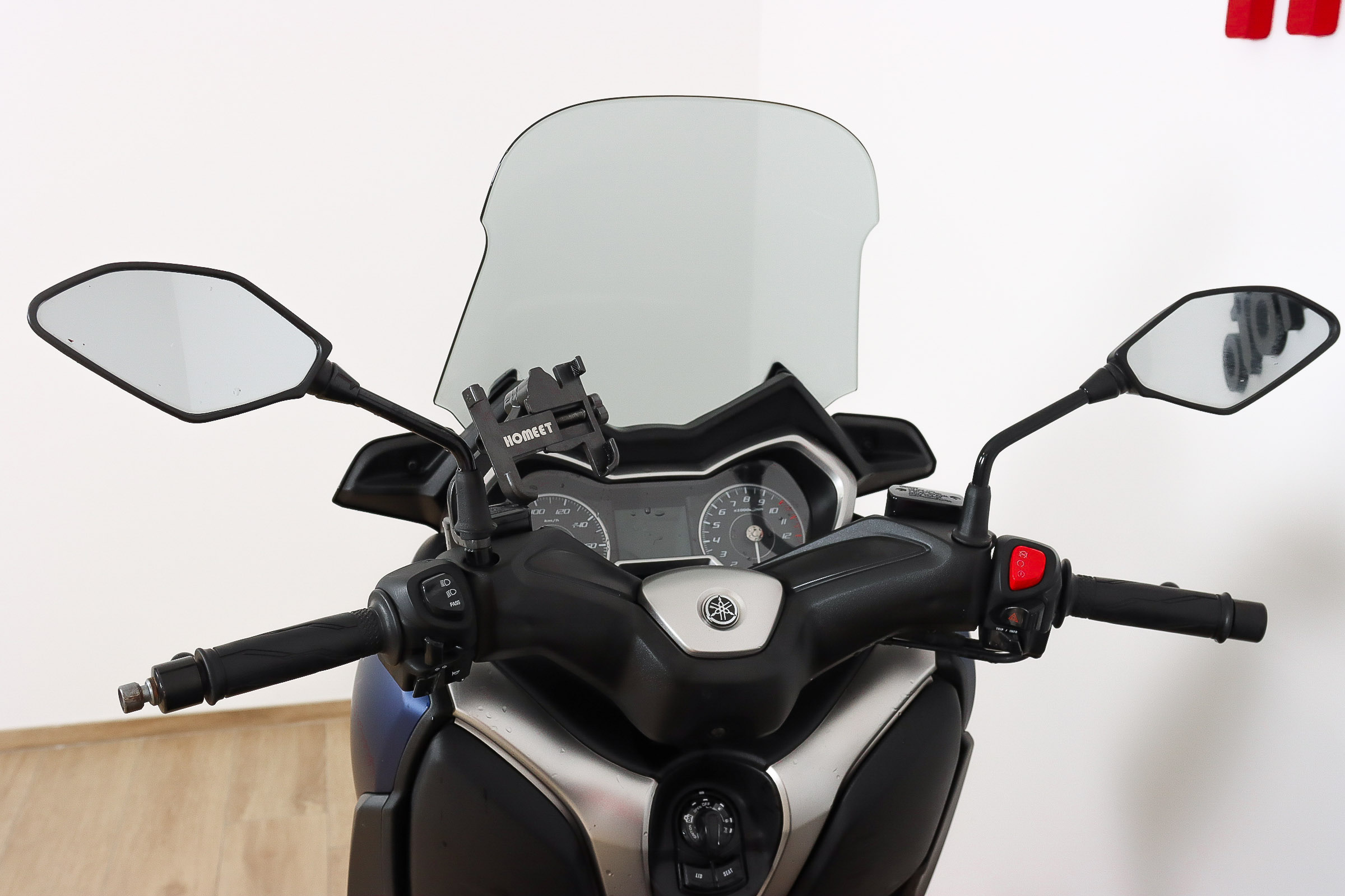 YAMAHA X-MAX 125YAMAHA12 YAMAHA X-MAX 125YAMAHA12