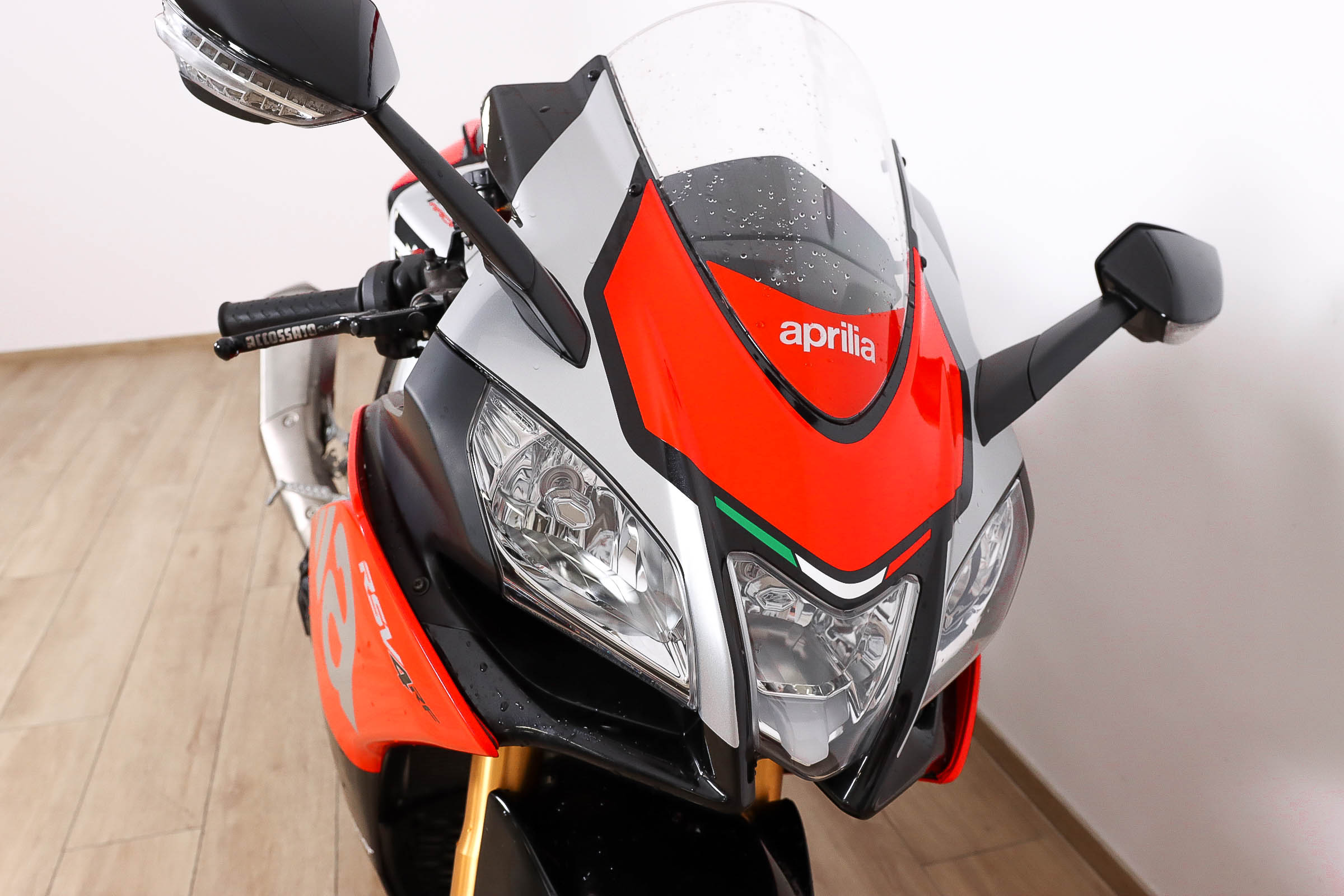 APRILIA RSV4 RFAPRILIA3 APRILIA RSV4 RFAPRILIA3