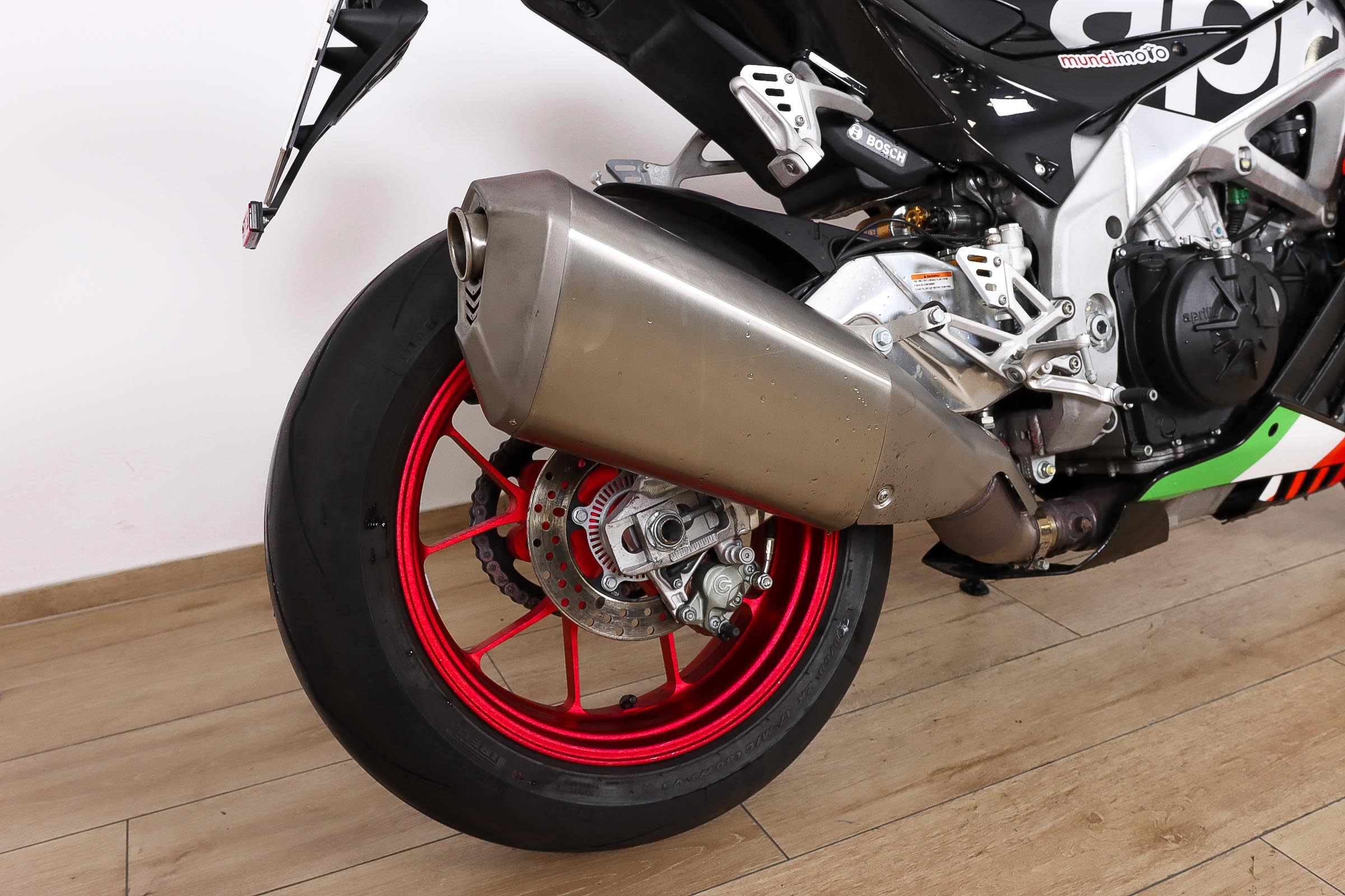 APRILIA RSV4 RFAPRILIA5 APRILIA RSV4 RFAPRILIA5