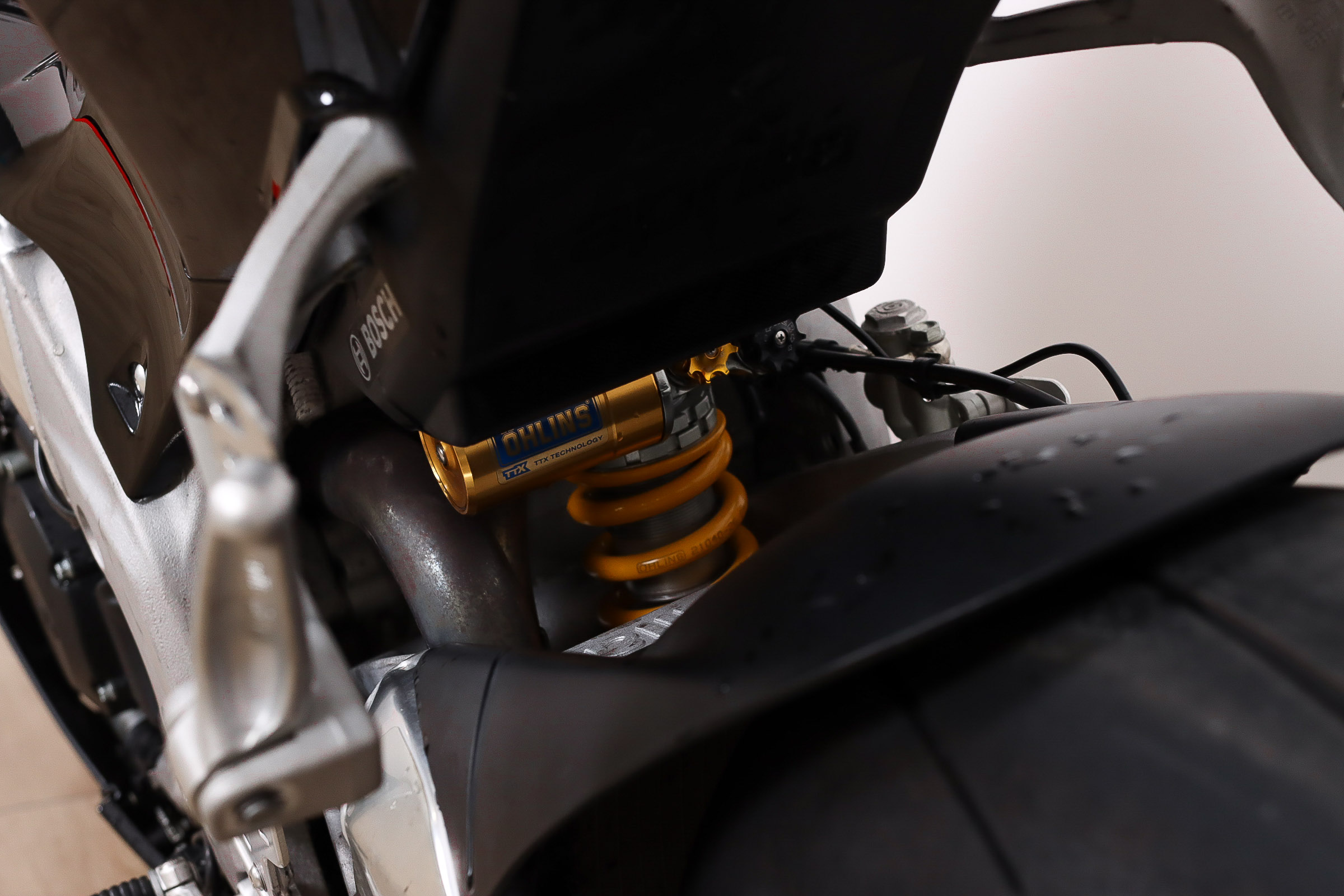 APRILIA RSV4 RFAPRILIA12 APRILIA RSV4 RFAPRILIA12