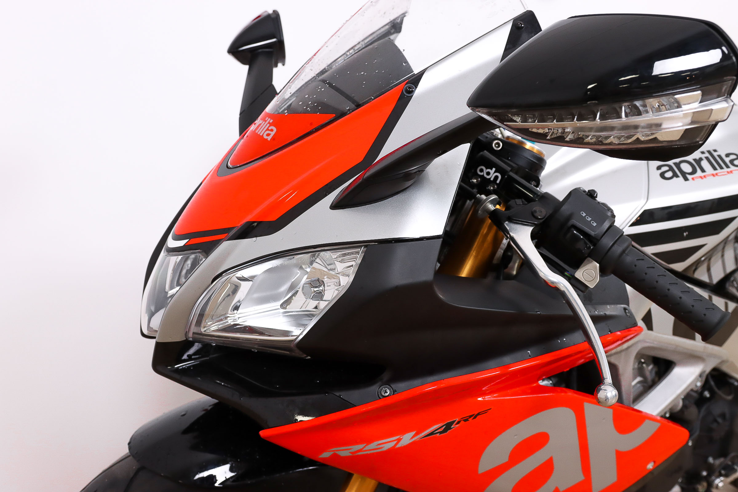 APRILIA RSV4 RFAPRILIA17 APRILIA RSV4 RFAPRILIA17