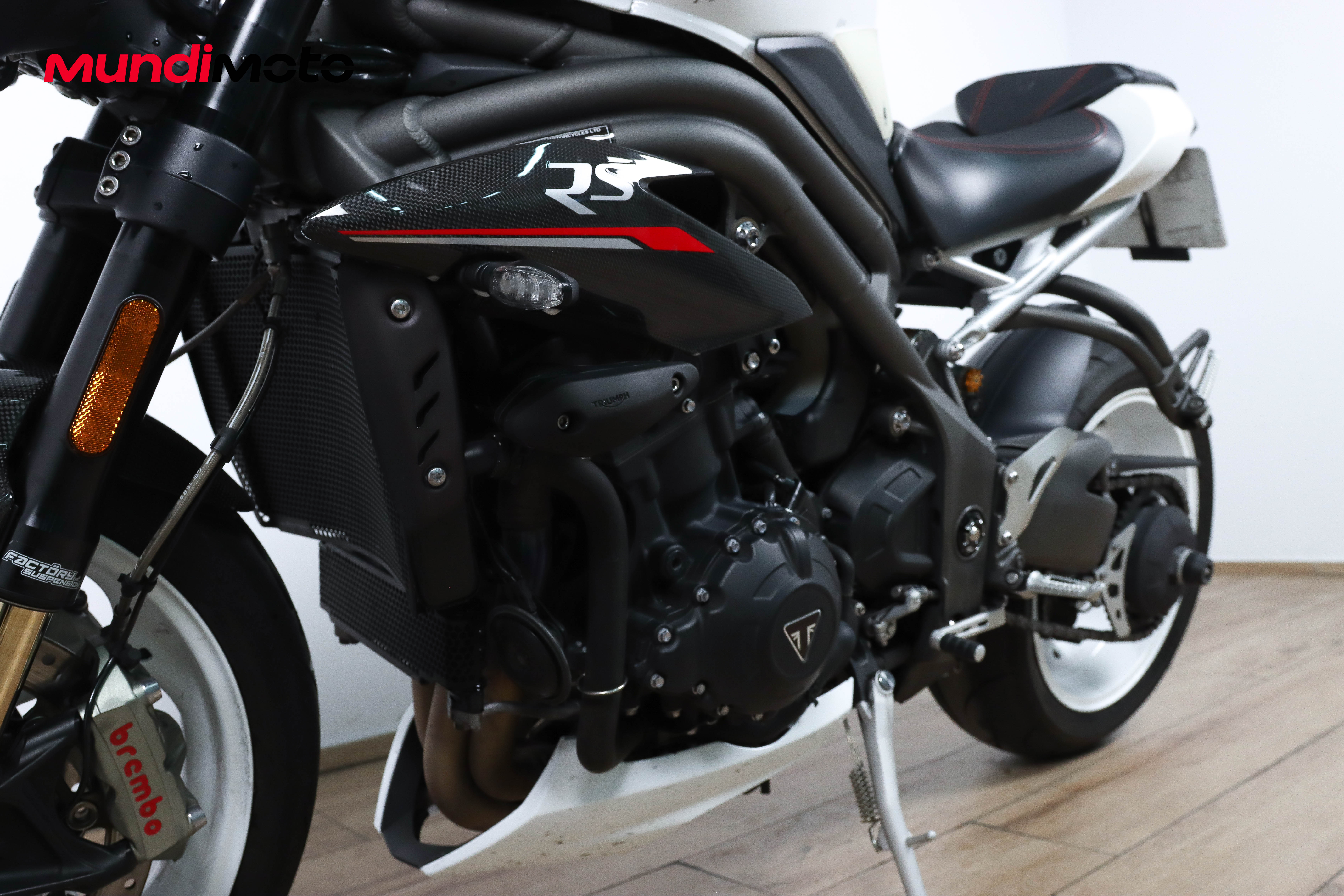 TRIUMPH SPEED TRIPLE RSTRIUMPH8 TRIUMPH SPEED TRIPLE RSTRIUMPH8
