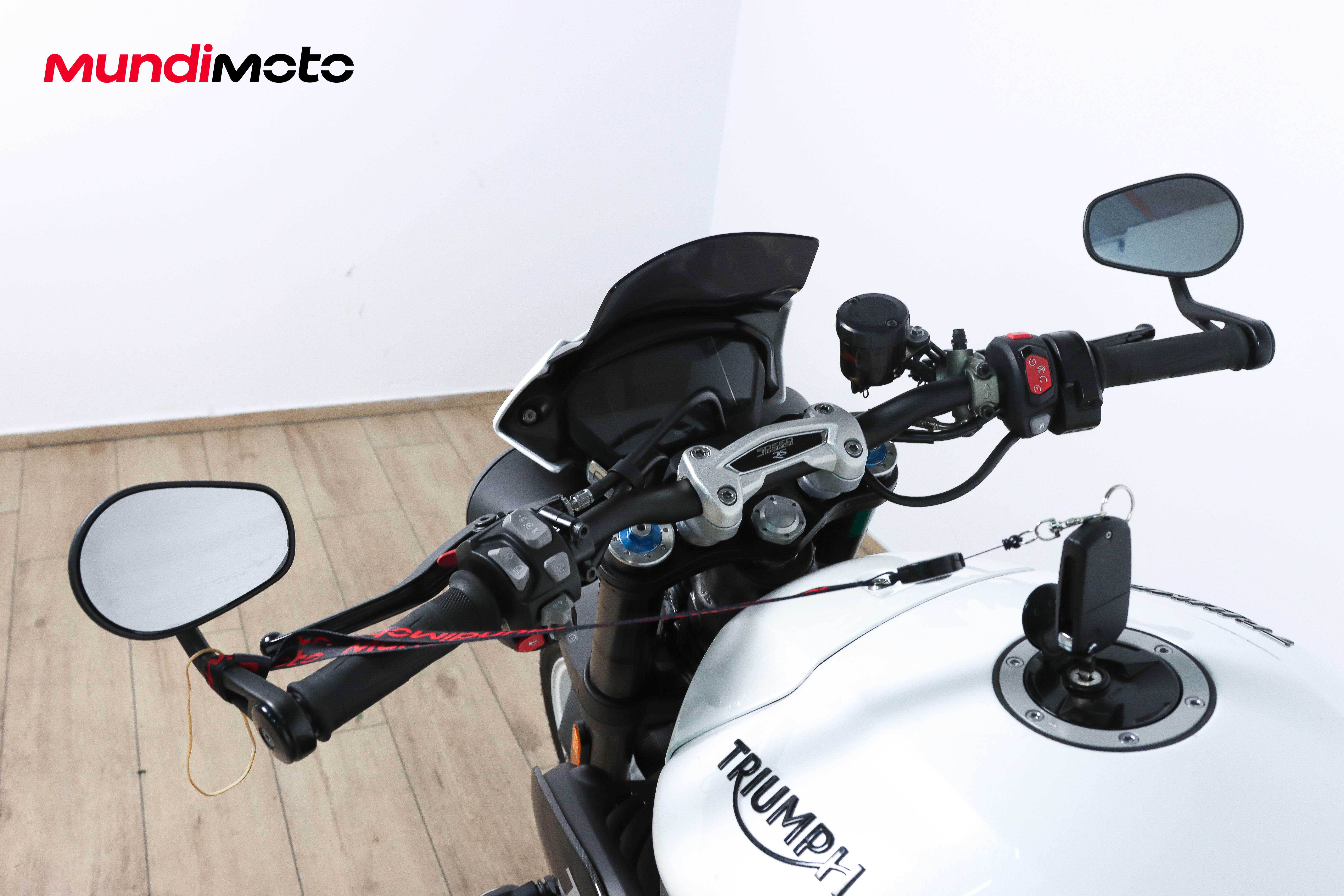 TRIUMPH SPEED TRIPLE RSTRIUMPH9 TRIUMPH SPEED TRIPLE RSTRIUMPH9