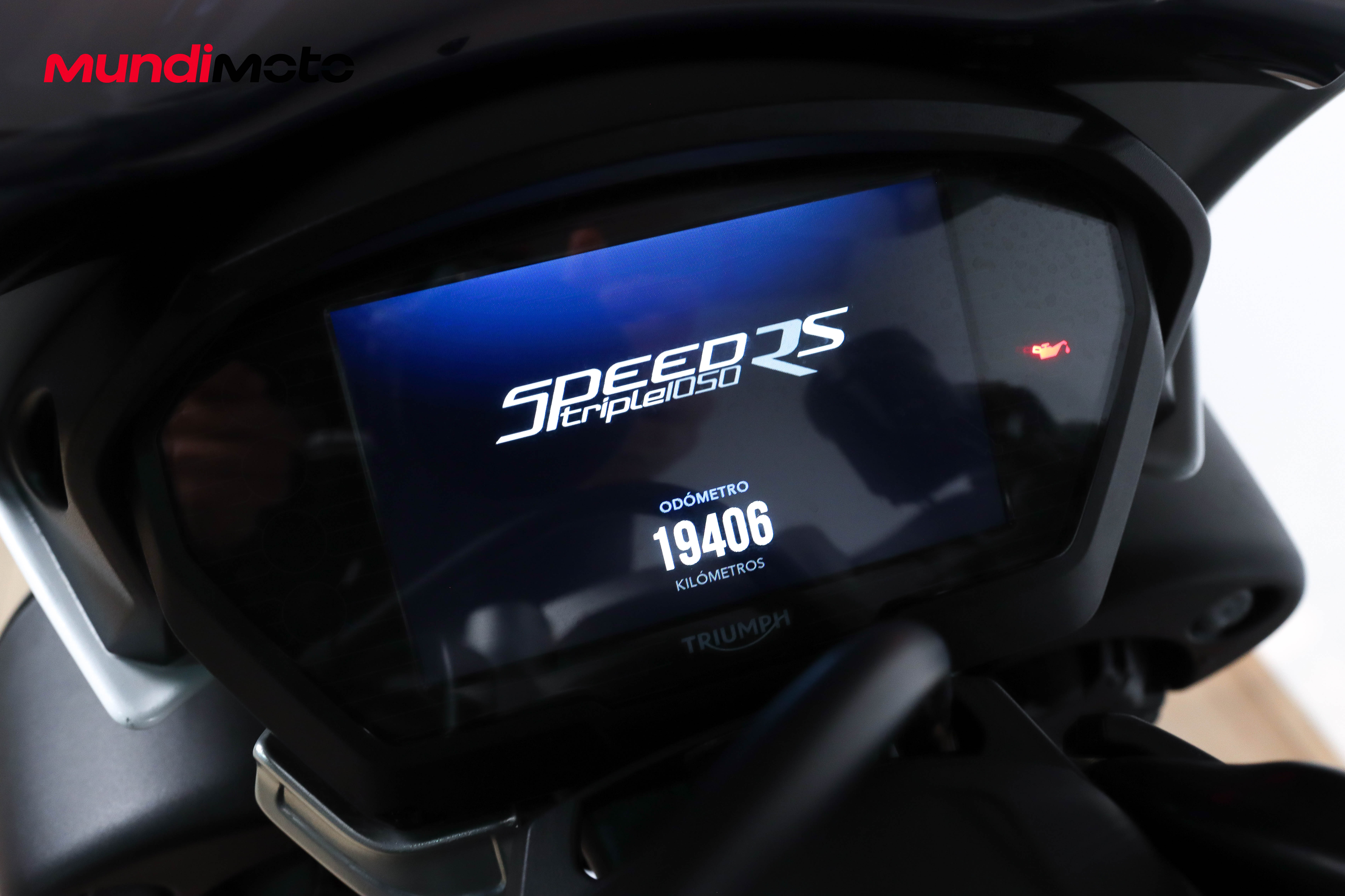 TRIUMPH SPEED TRIPLE RSTRIUMPH10 TRIUMPH SPEED TRIPLE RSTRIUMPH10