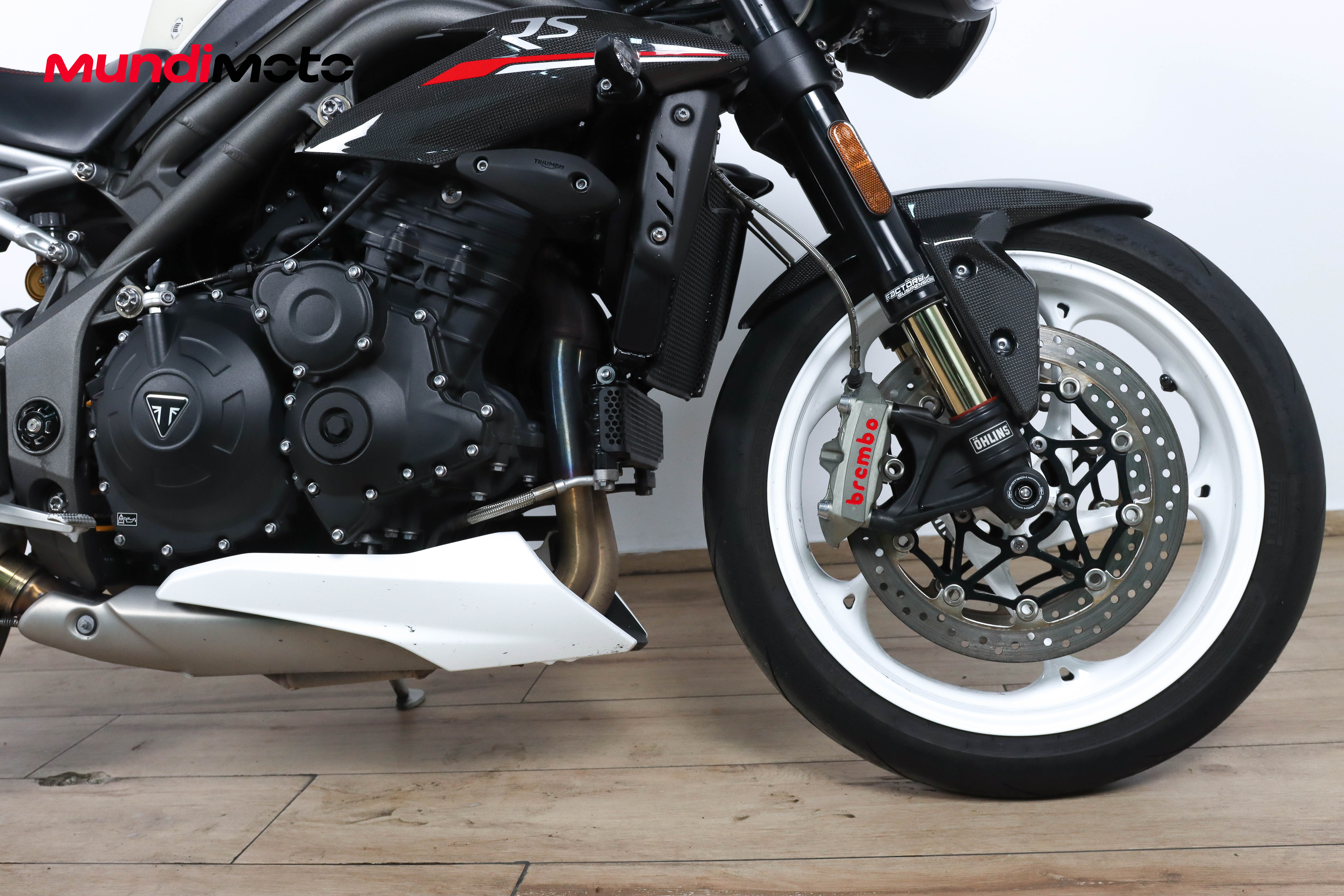 TRIUMPH SPEED TRIPLE RSTRIUMPH11 TRIUMPH SPEED TRIPLE RSTRIUMPH11