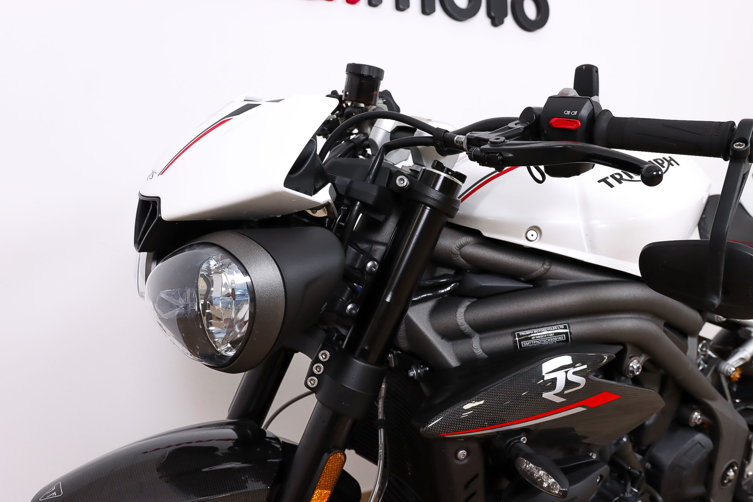 TRIUMPH SPEED TRIPLE RSTRIUMPH15 TRIUMPH SPEED TRIPLE RSTRIUMPH15