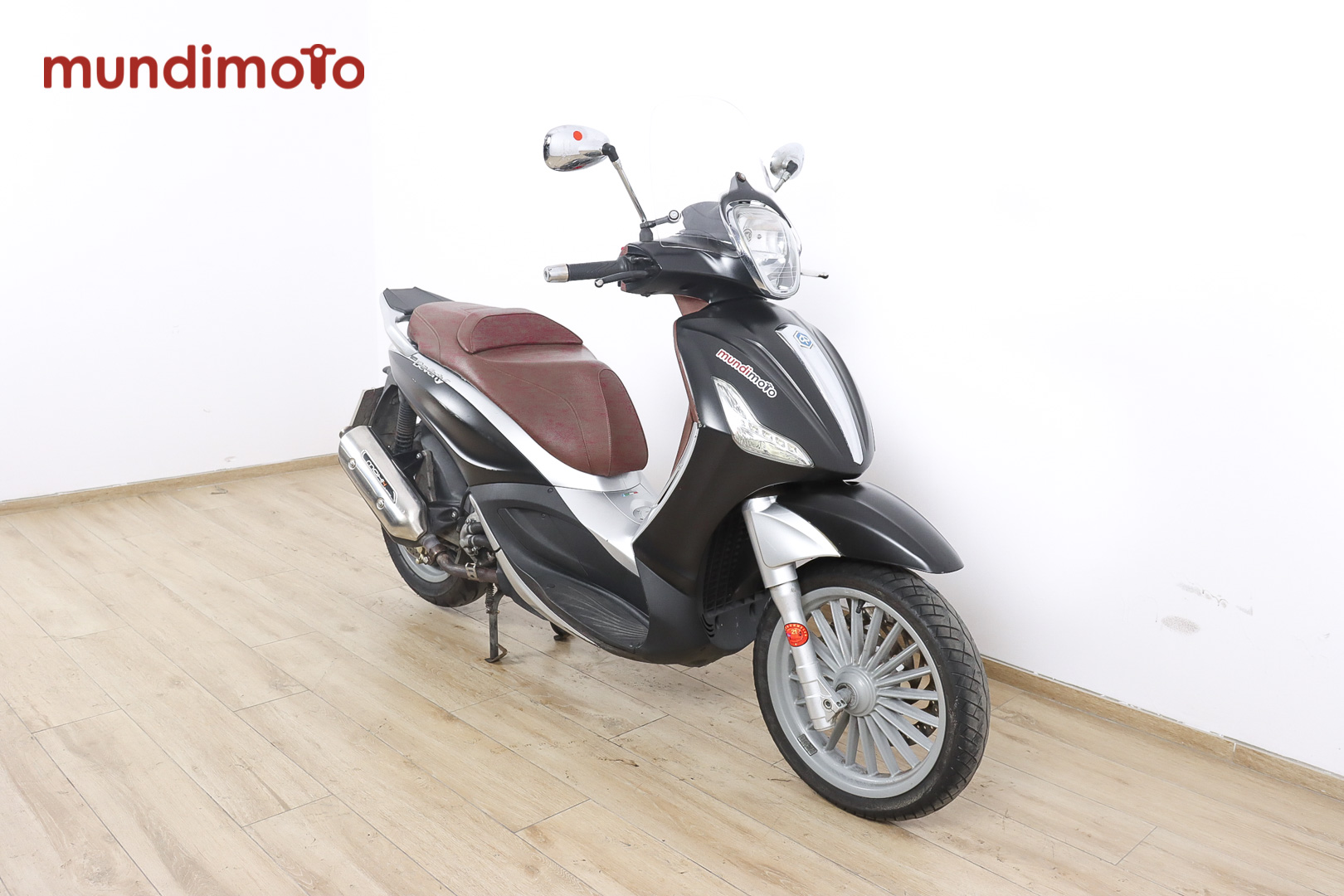 PIAGGIO beverly 300 ie promoPIAGGIO1 PIAGGIO beverly 300 ie promoPIAGGIO1