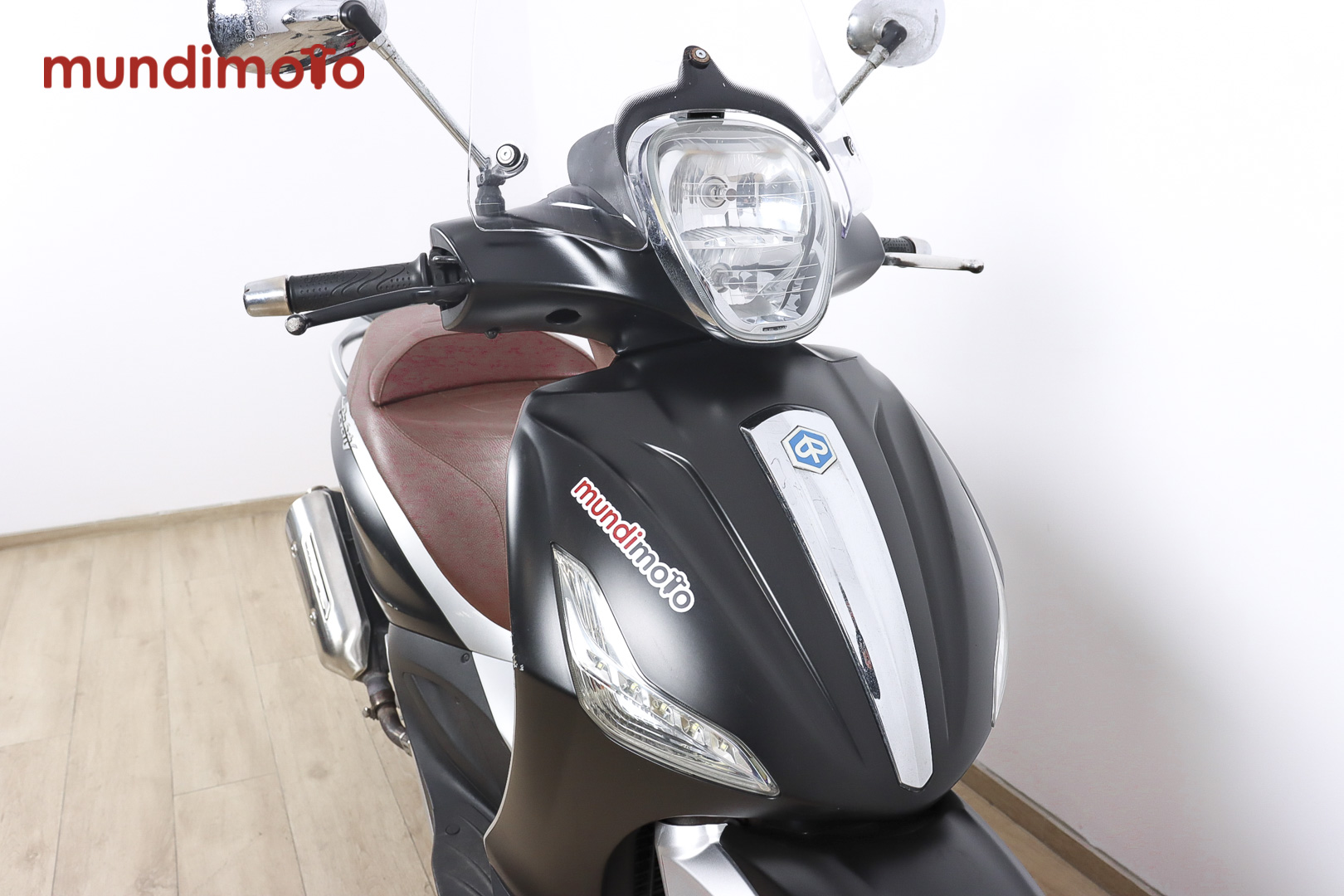 PIAGGIO beverly 300 ie promoPIAGGIO4 PIAGGIO beverly 300 ie promoPIAGGIO4