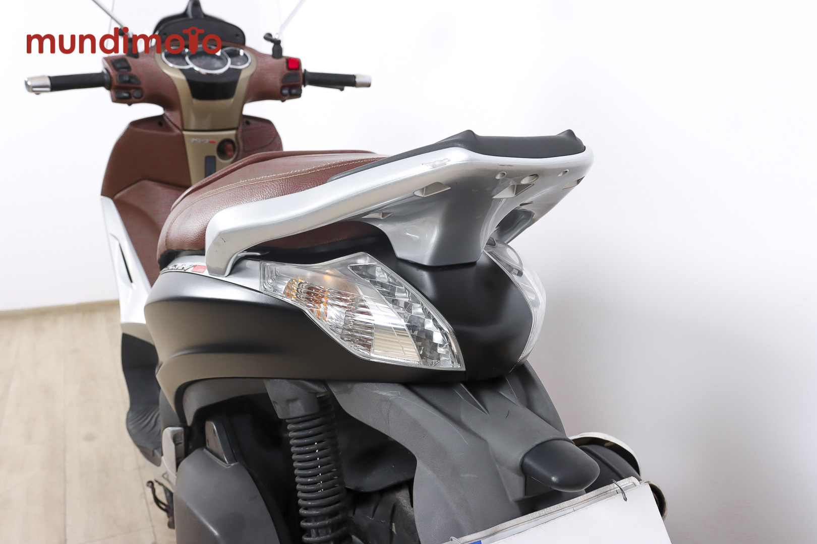 PIAGGIO beverly 300 ie promoPIAGGIO9 PIAGGIO beverly 300 ie promoPIAGGIO9