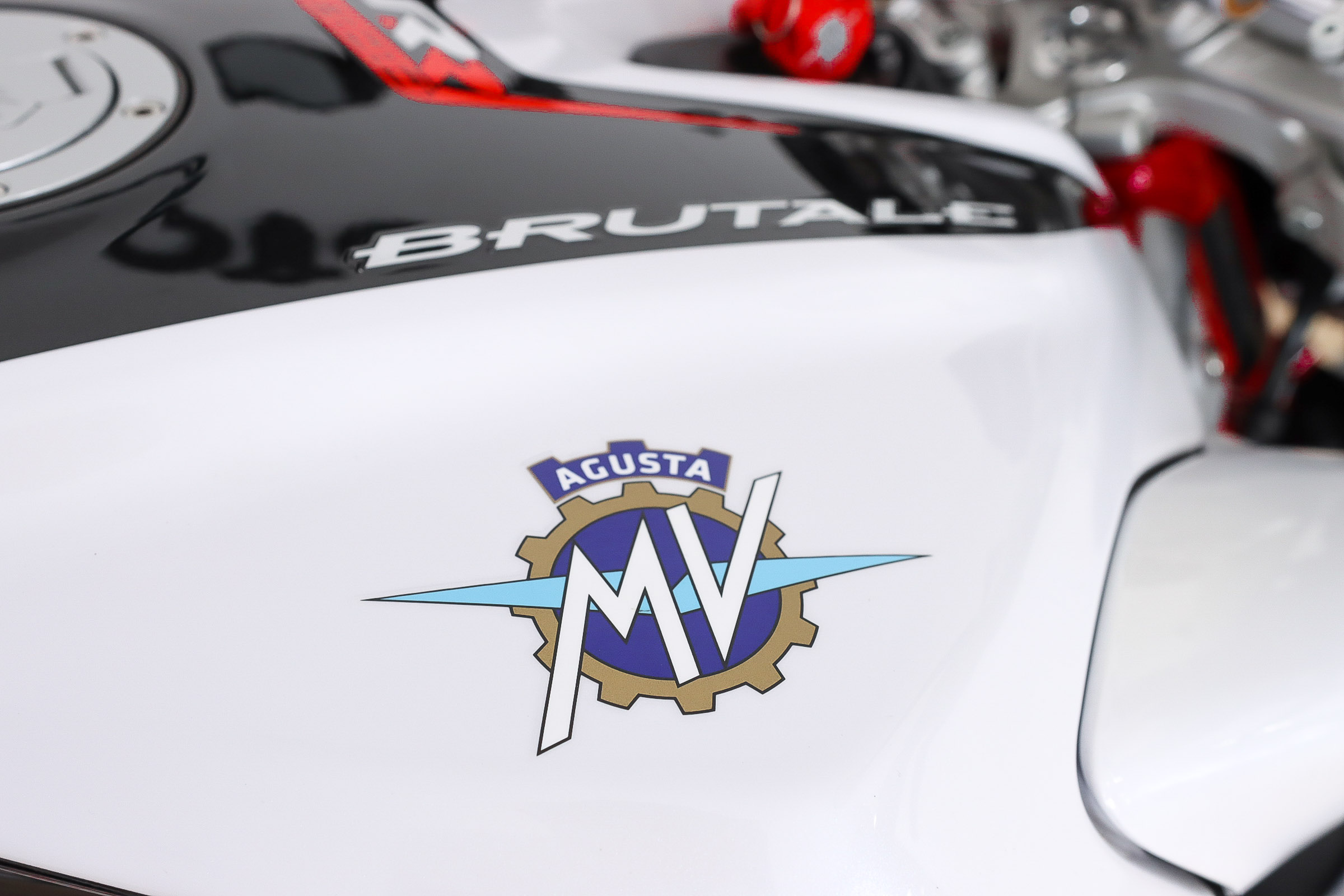 MV AGUSTA BRUTALE 800 RRMV AGUSTA5 MV AGUSTA BRUTALE 800 RRMV AGUSTA5