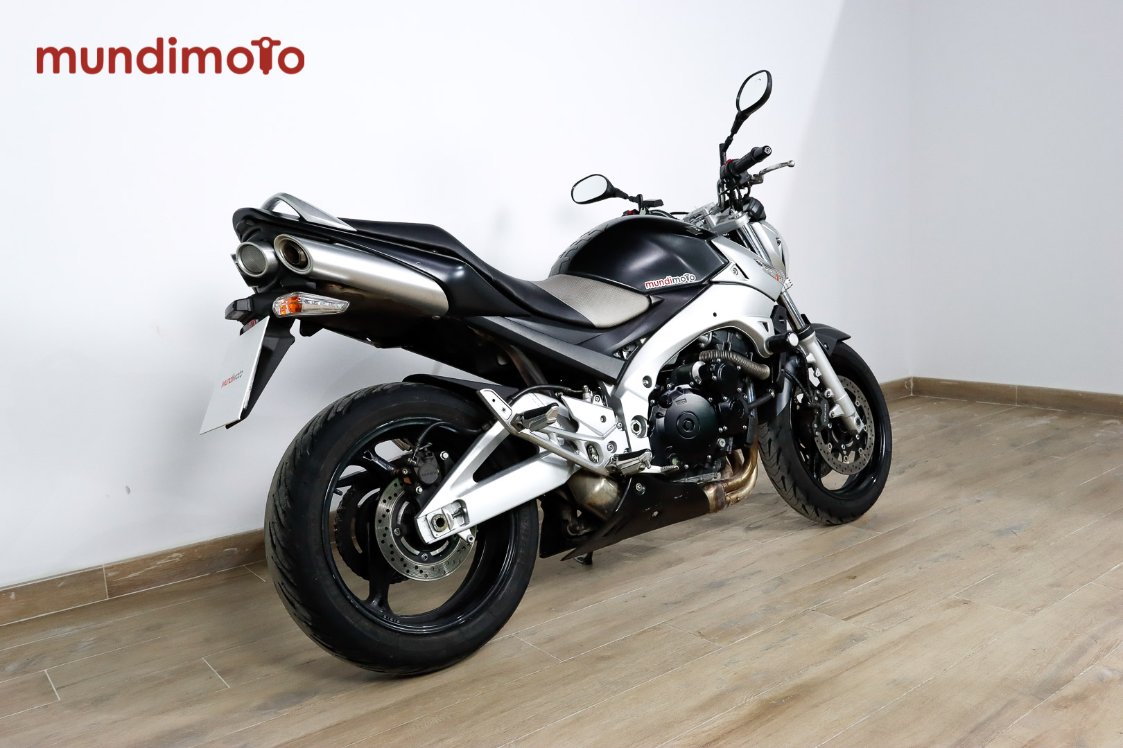 SUZUKI GSR 600SUZUKI1 SUZUKI GSR 600SUZUKI1