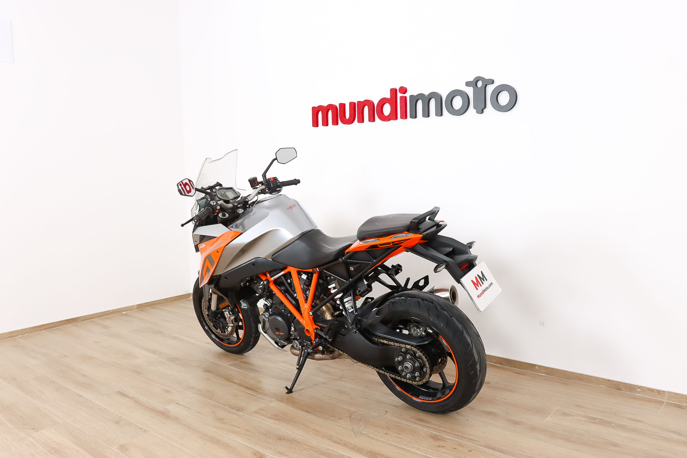 KTM 1290 Super Duke GT promoKTM8 KTM 1290 Super Duke GT promoKTM8