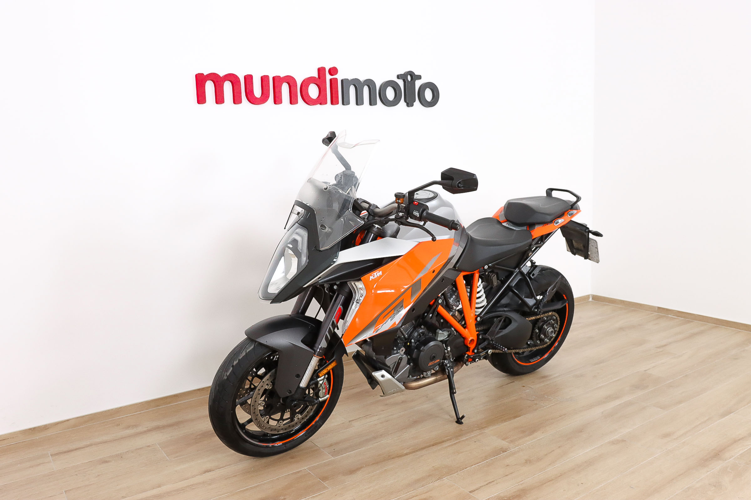 KTM 1290 Super Duke GT promoKTM9 KTM 1290 Super Duke GT promoKTM9