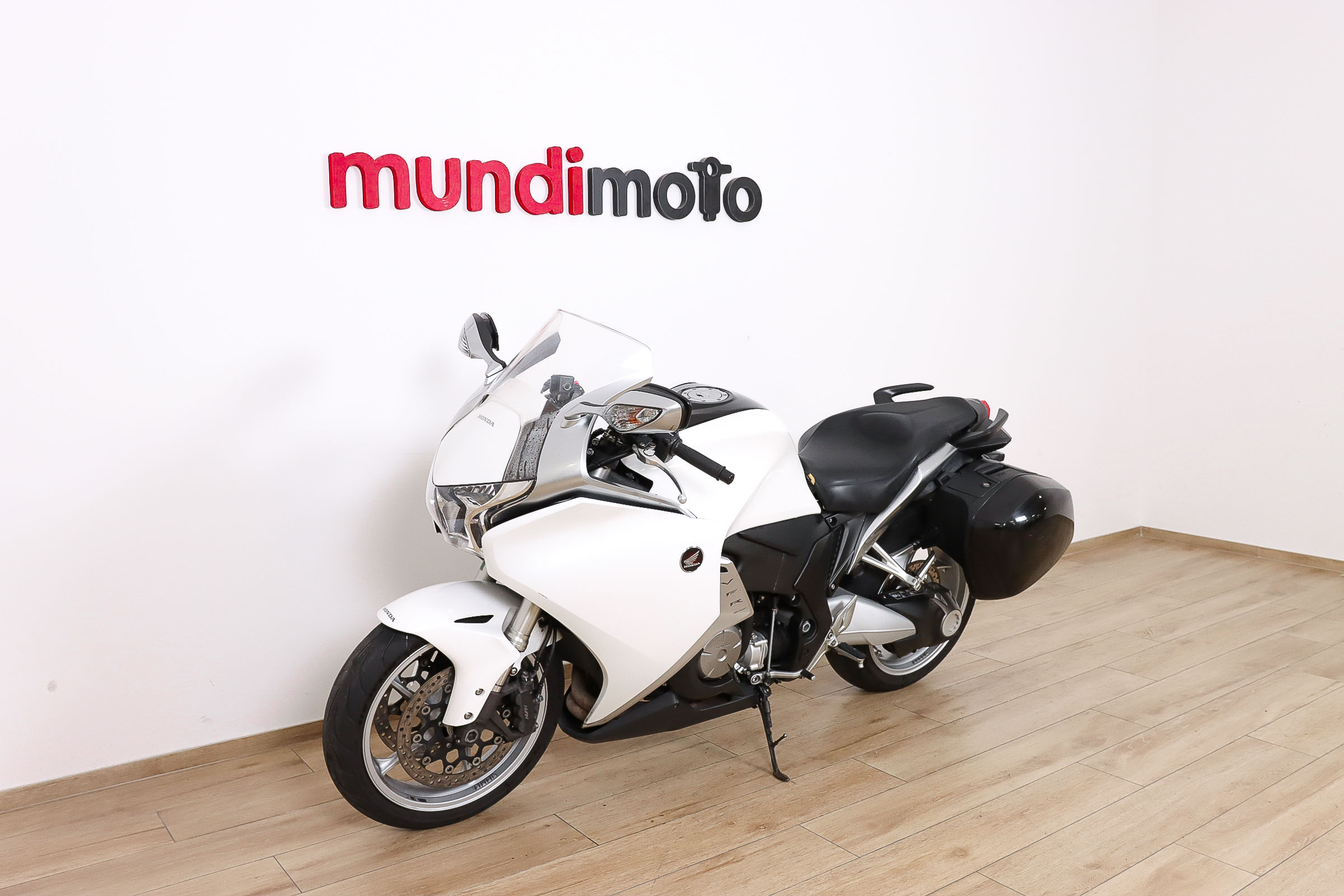 HONDA VFR 1200 FHONDA7 HONDA VFR 1200 FHONDA7