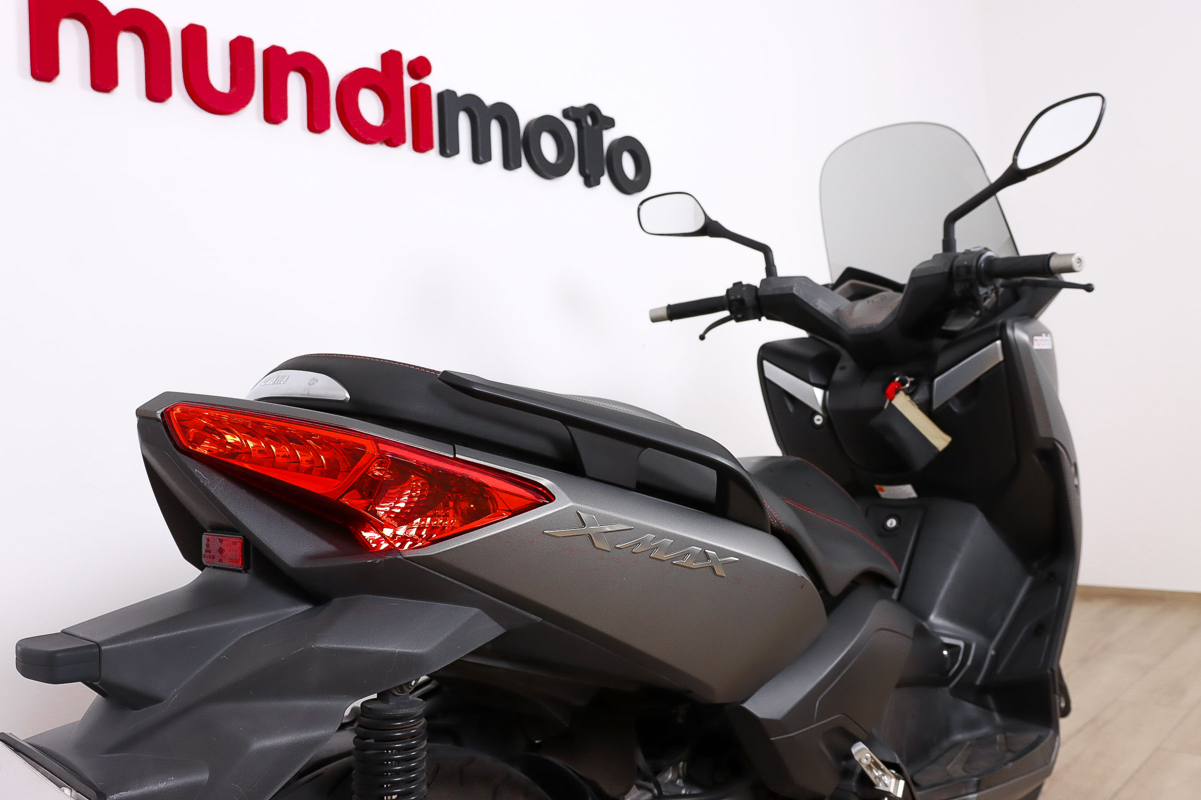 YAMAHA X MAX 250YAMAHA4 YAMAHA X MAX 250YAMAHA4
