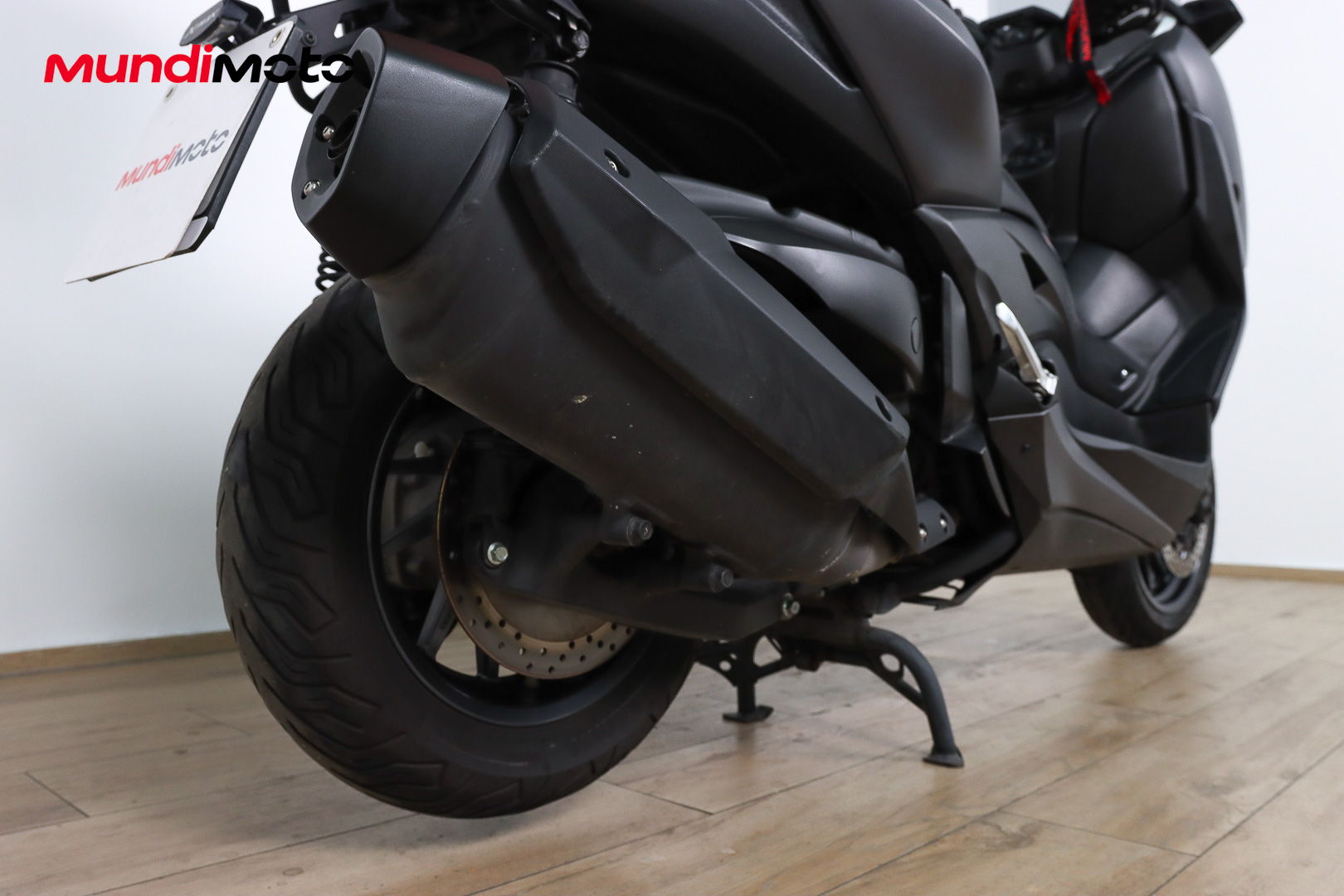 YAMAHA X-MAX 400YAMAHA4 YAMAHA X-MAX 400YAMAHA4
