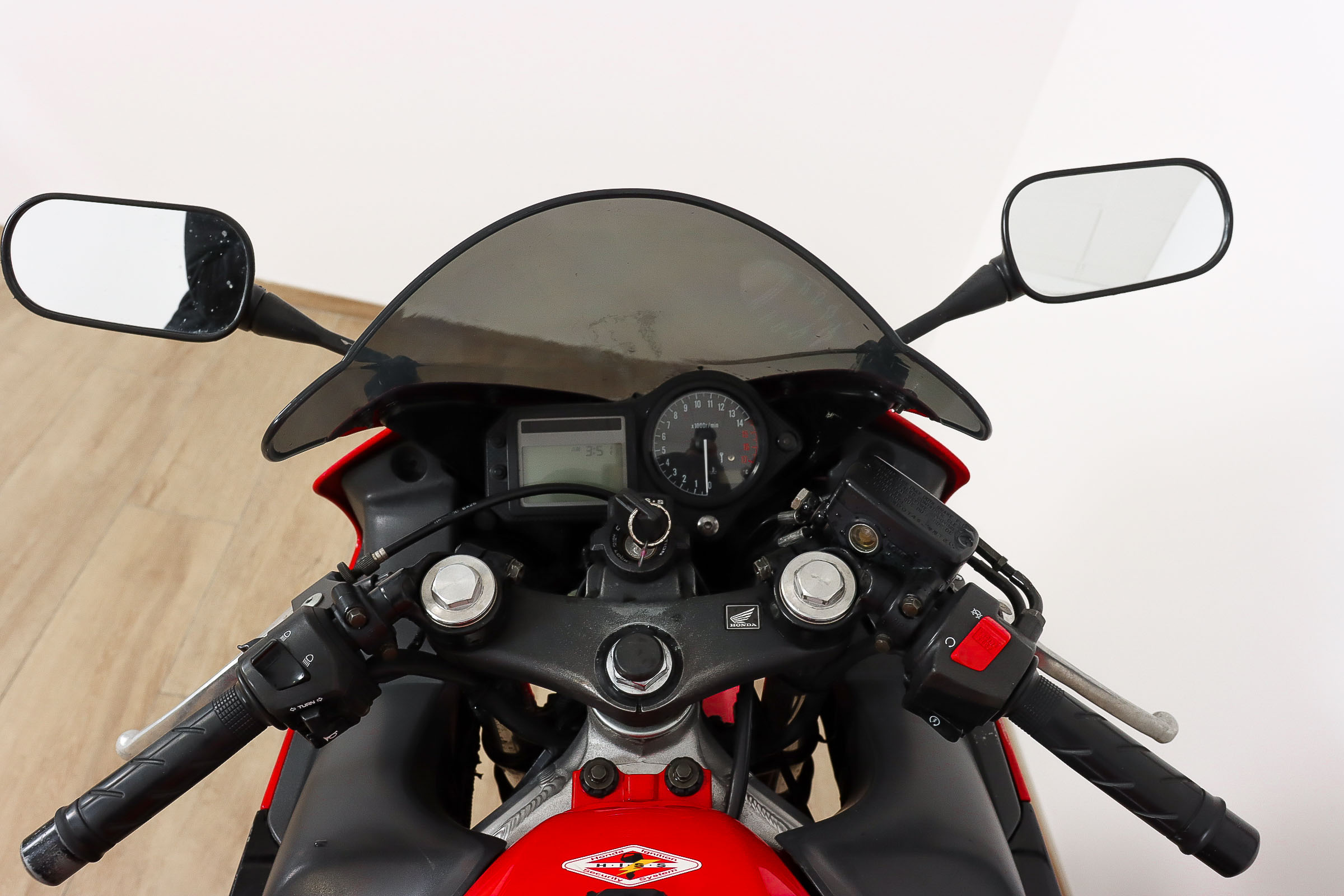 HONDA CBR 600FHONDA10 HONDA CBR 600FHONDA10