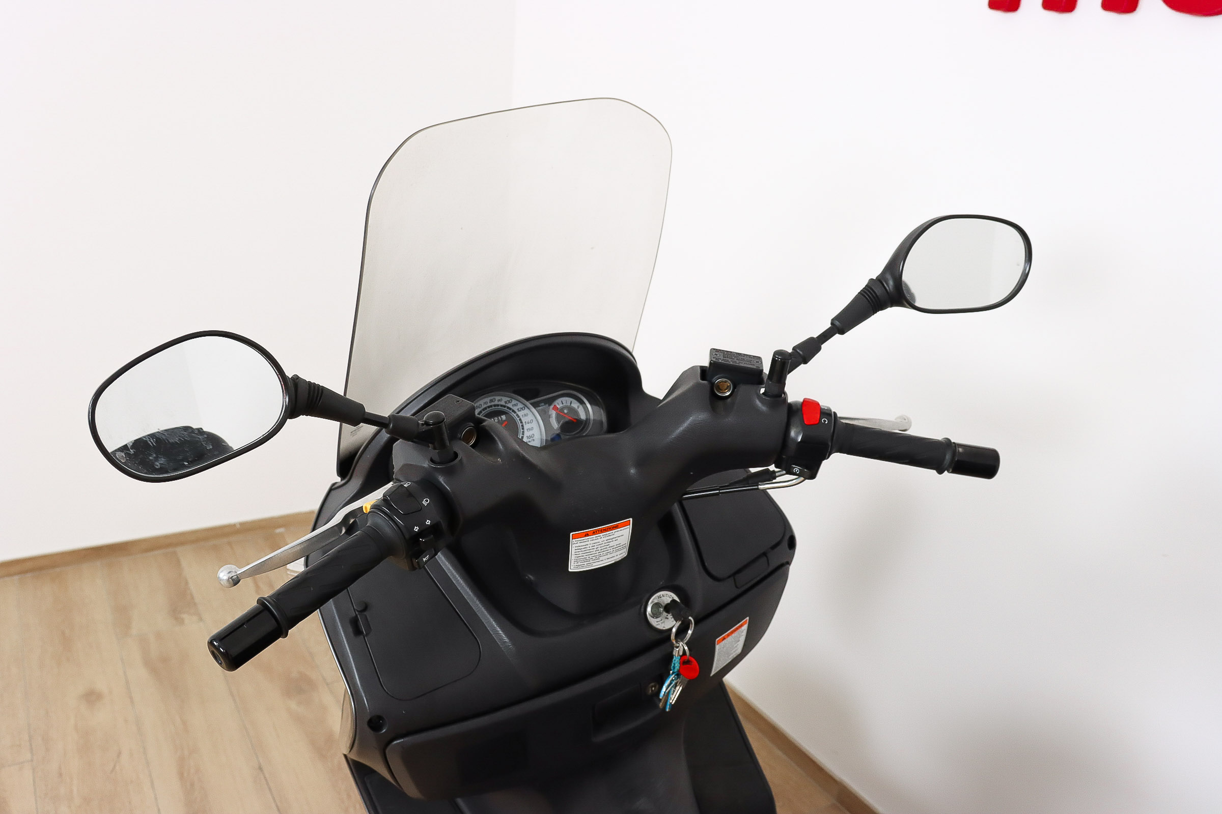 SUZUKI BURGMAN 200SUZUKI9 SUZUKI BURGMAN 200SUZUKI9