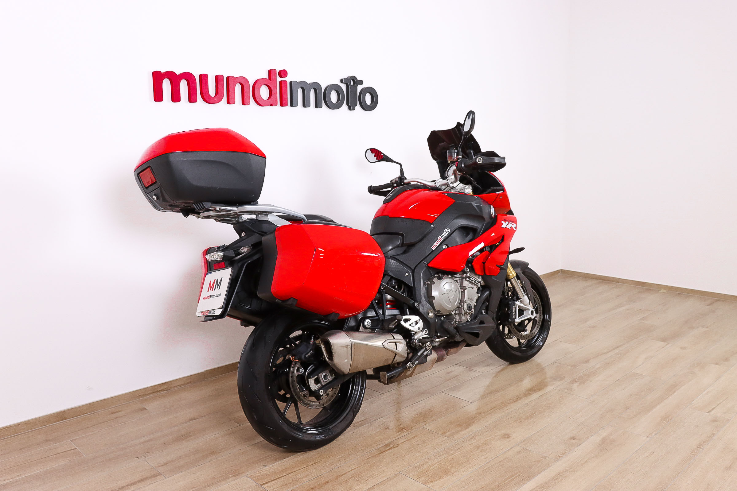 BMW S 1000 XR promoBMW3 BMW S 1000 XR promoBMW3
