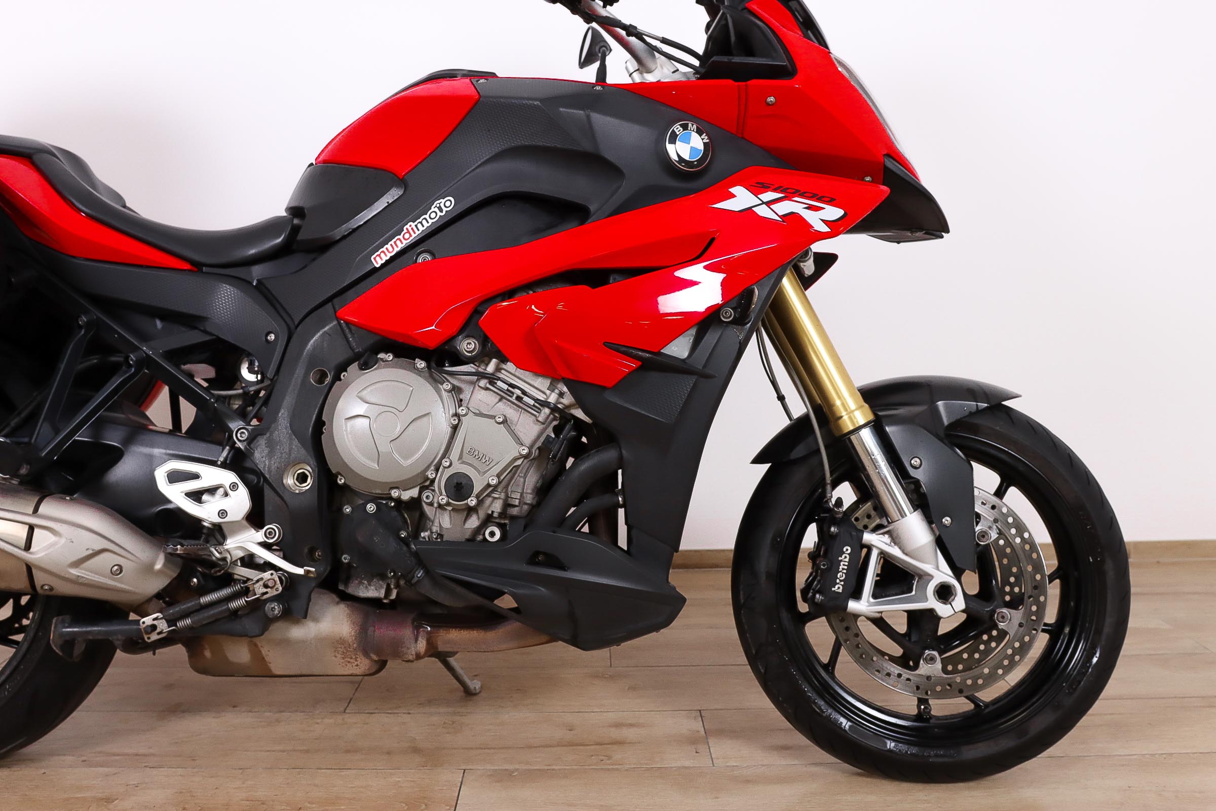 BMW S 1000 XR promoBMW5 BMW S 1000 XR promoBMW5