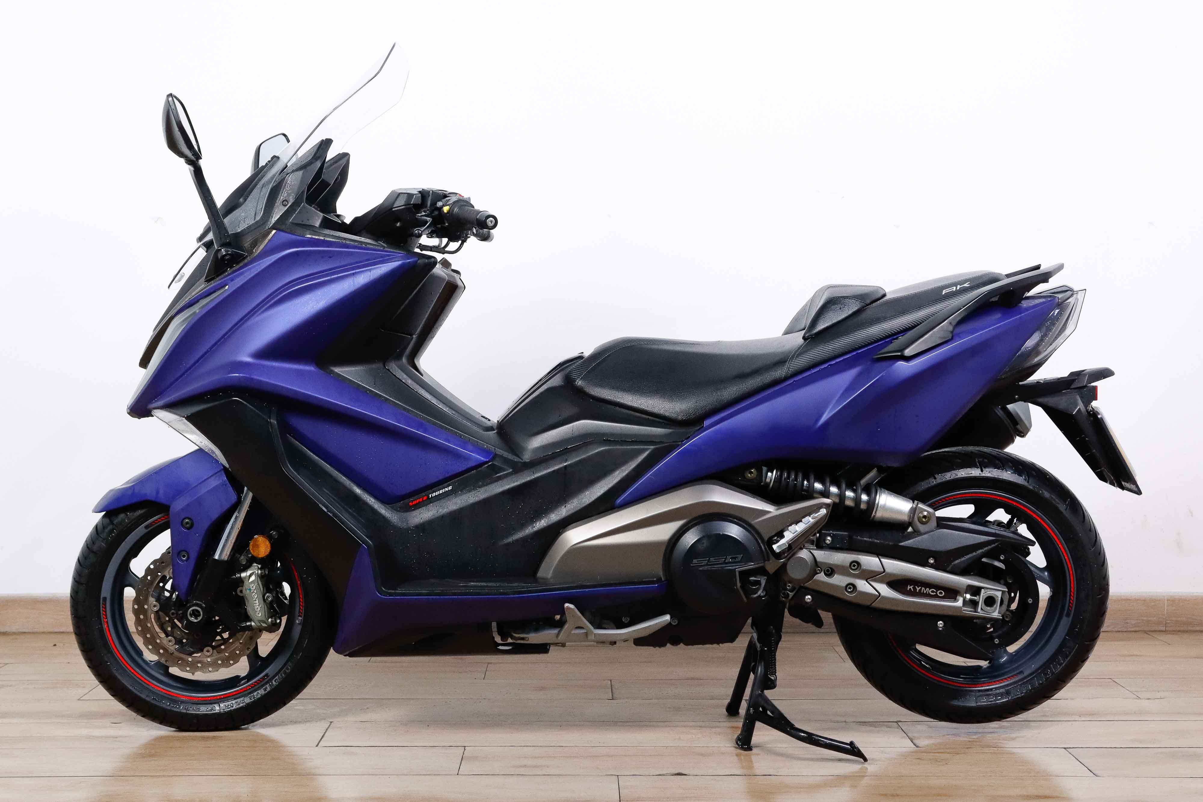 KYMCO AK 550KYMCO4 KYMCO AK 550KYMCO4