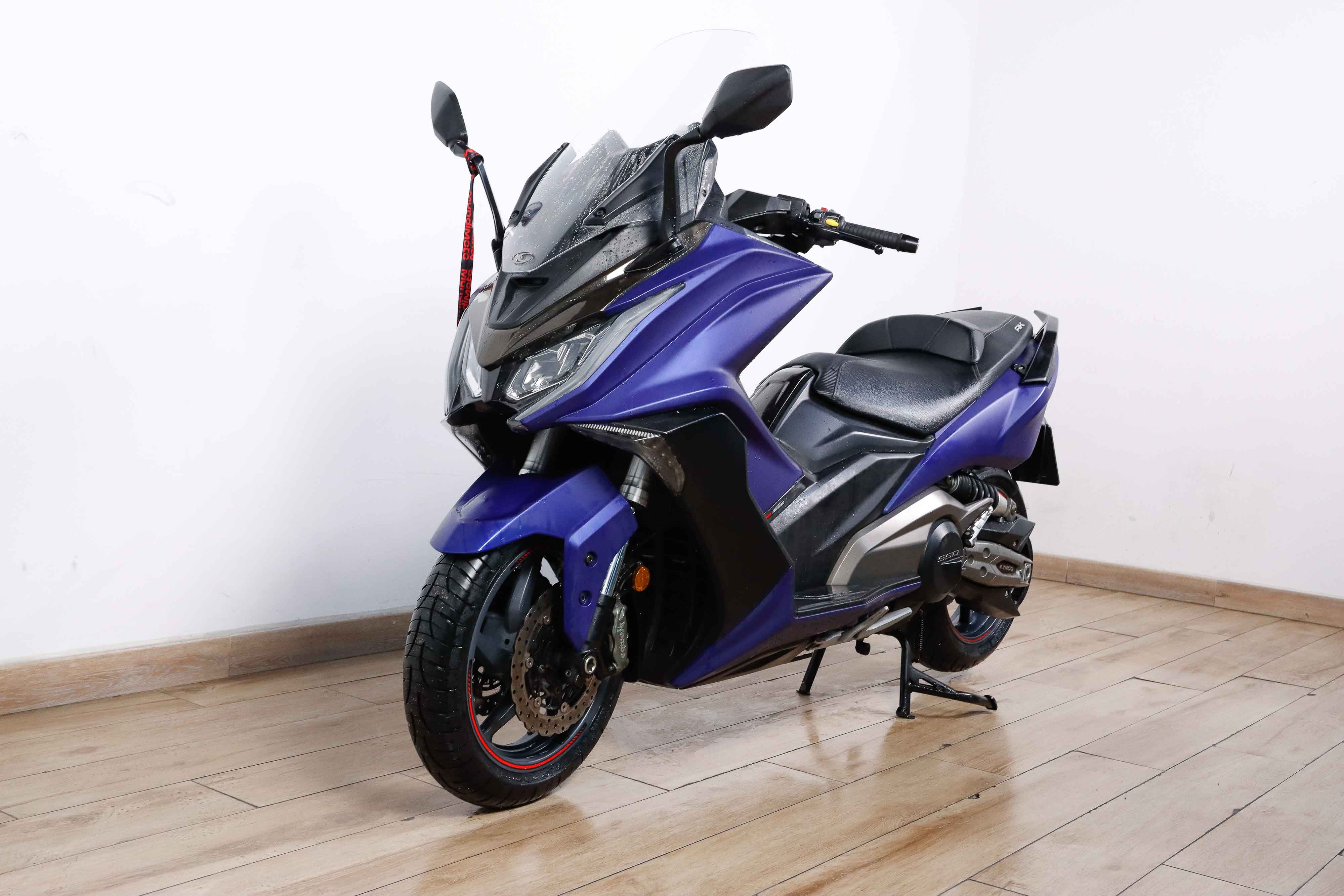 KYMCO AK 550KYMCO5 KYMCO AK 550KYMCO5