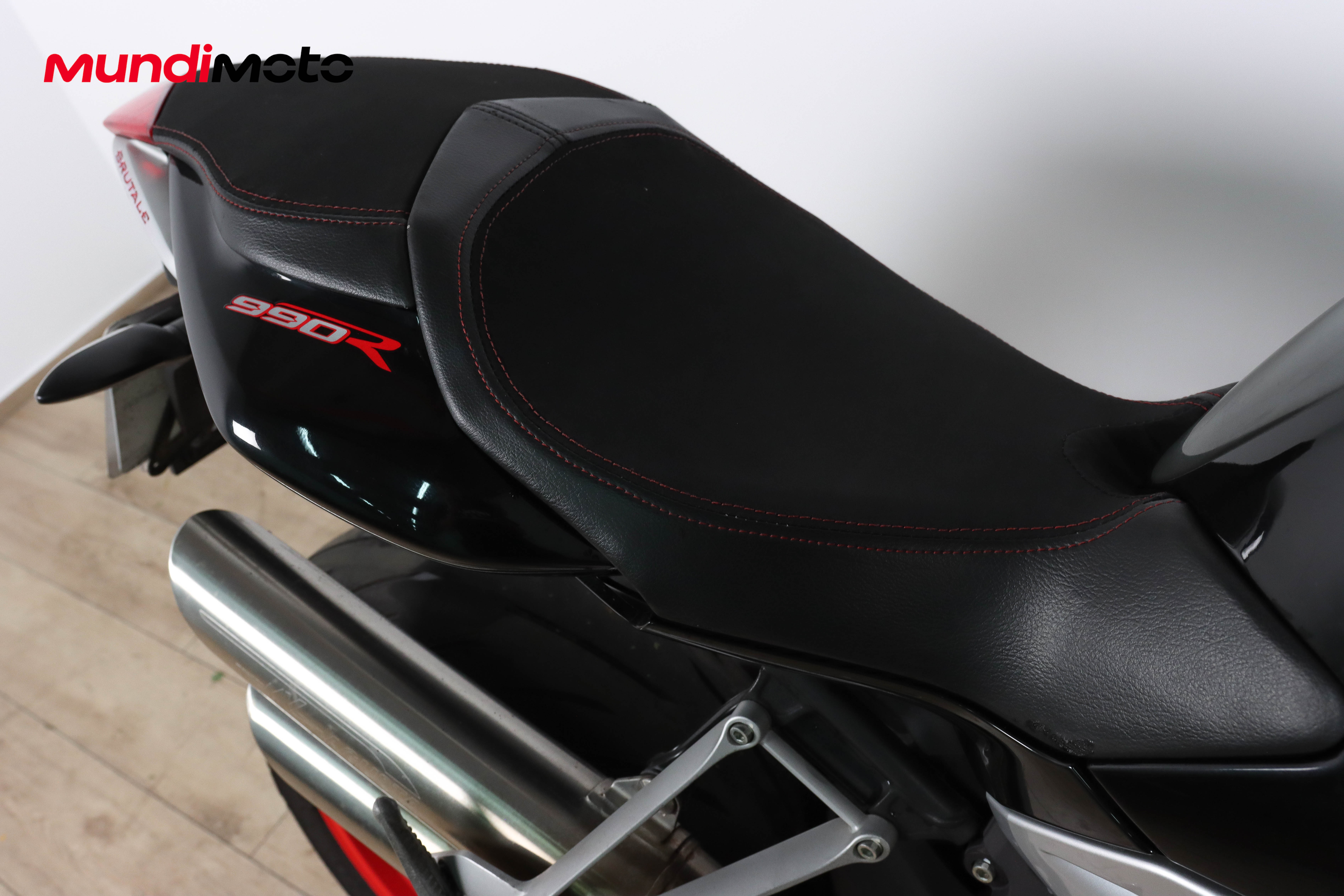 MV AGUSTA BRUTALE 990 R promoMV AGUSTA12 MV AGUSTA BRUTALE 990 R promoMV AGUSTA12