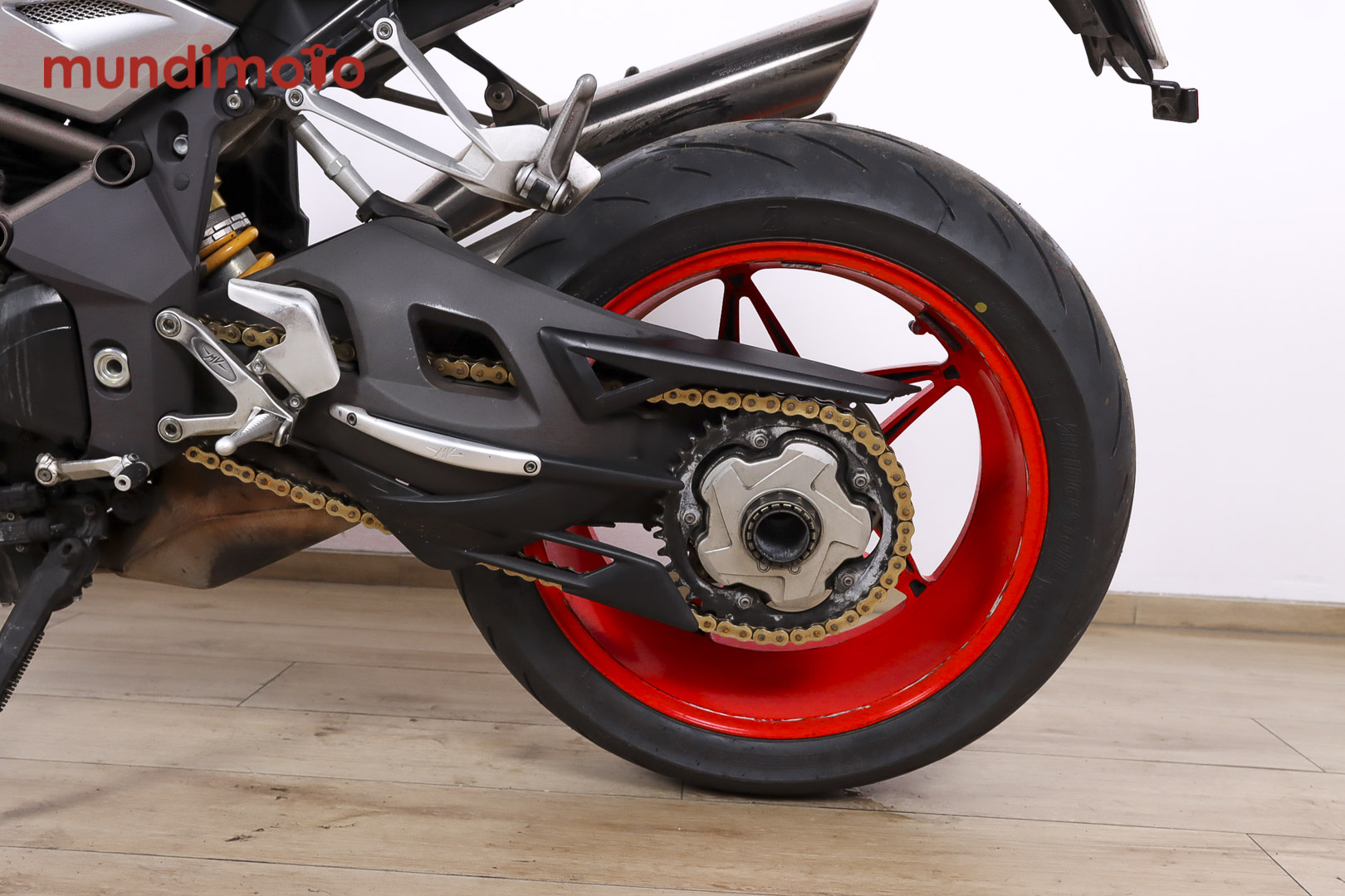 MV AGUSTA BRUTALE 990 R promoMV AGUSTA14 MV AGUSTA BRUTALE 990 R promoMV AGUSTA14