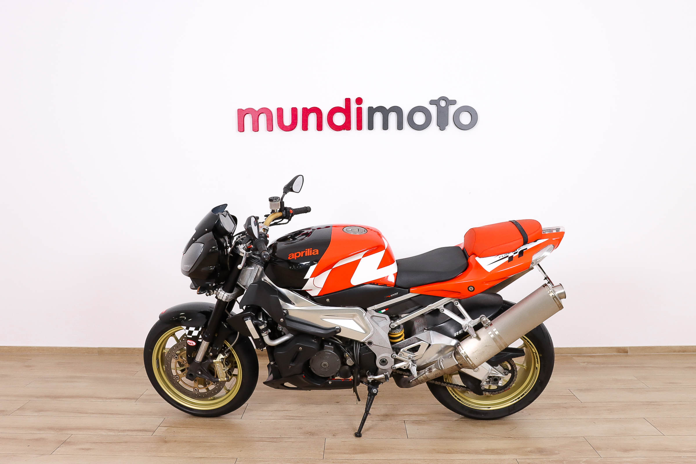 APRILIA Tuono 1000 RAPRILIA9 APRILIA Tuono 1000 RAPRILIA9