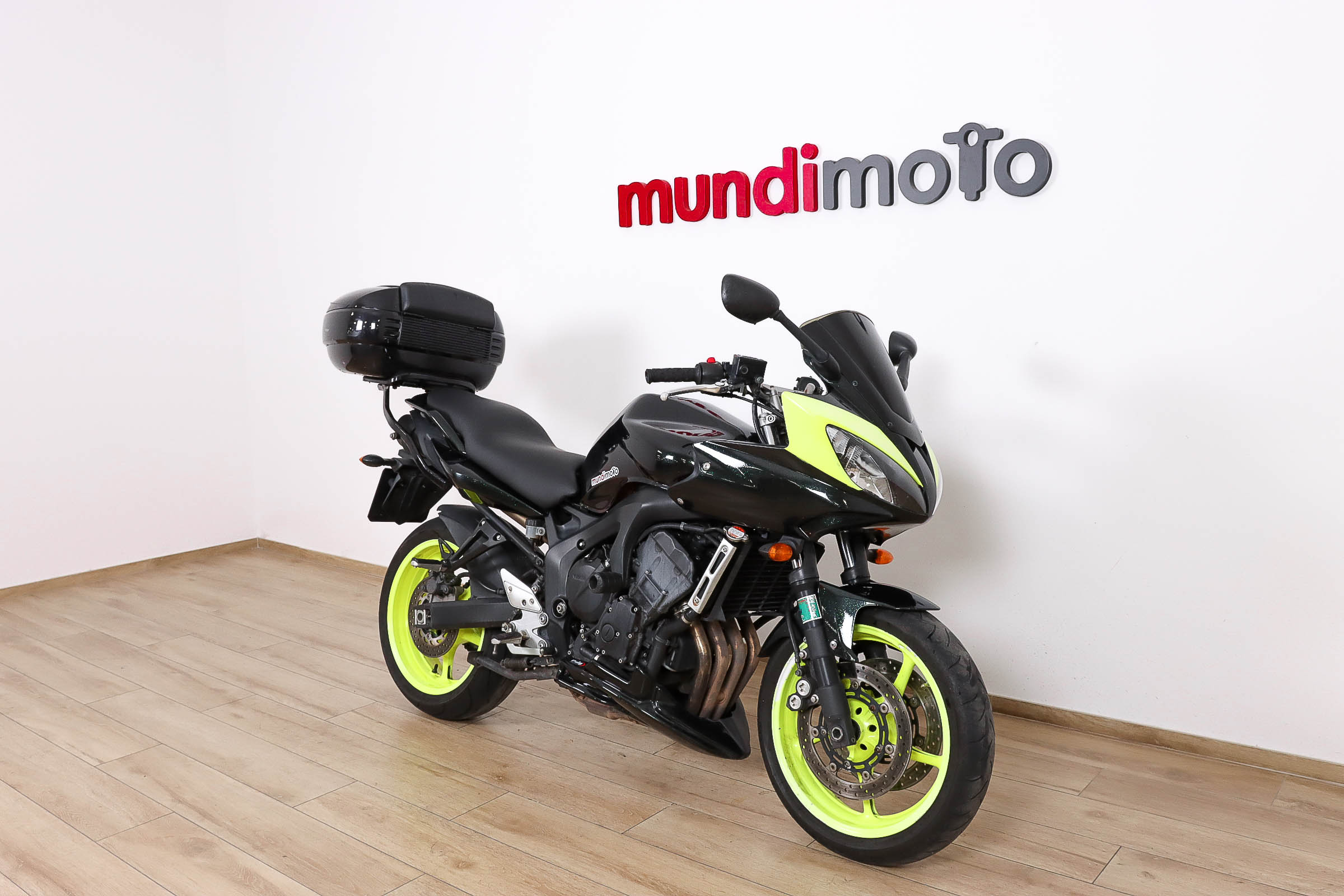 YAMAHA FZ6 SYAMAHA1 YAMAHA FZ6 SYAMAHA1
