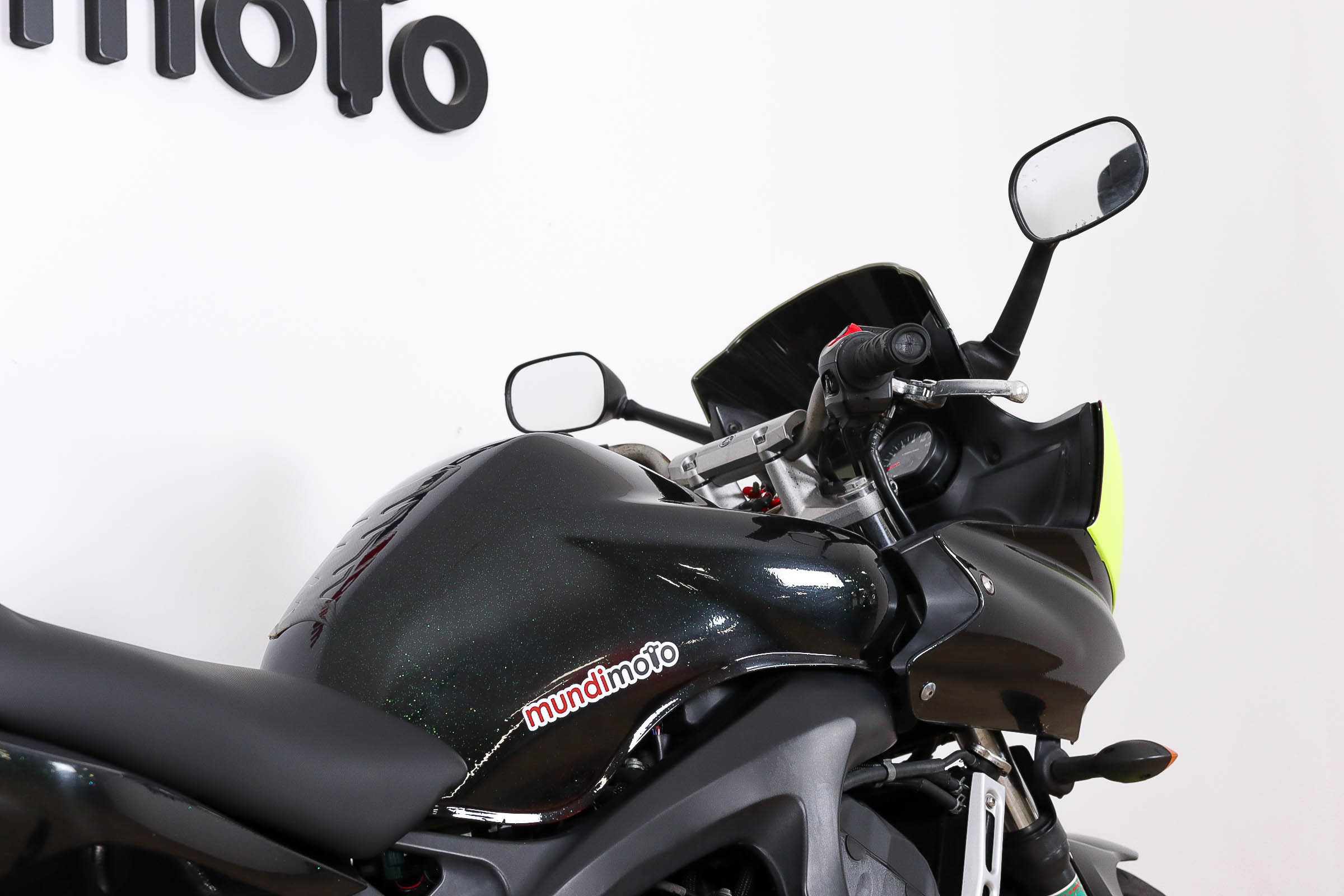 YAMAHA FZ6 SYAMAHA6 YAMAHA FZ6 SYAMAHA6