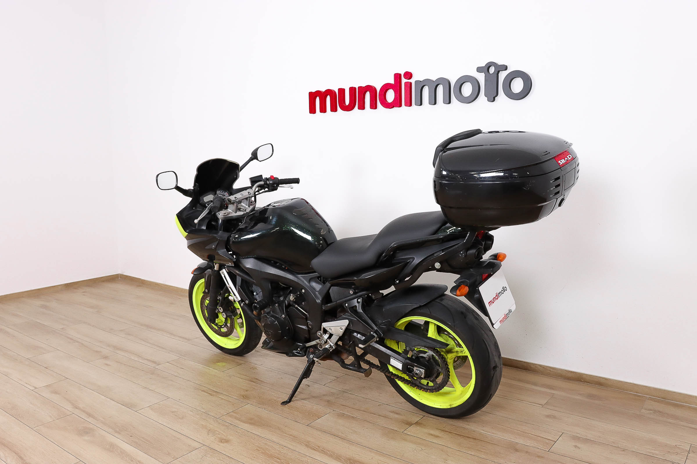 YAMAHA FZ6 SYAMAHA8 YAMAHA FZ6 SYAMAHA8